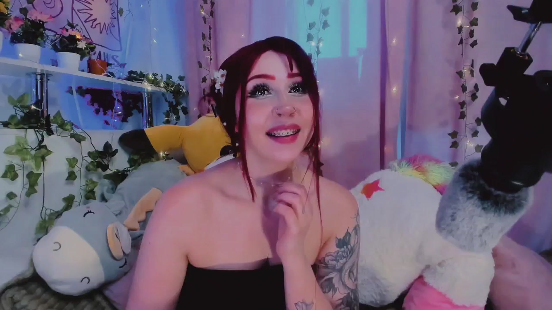 Gallery image thumbnail from KipaHimari's myfreecams stream on, 06/02/2024, 03:10 image 4 of 20