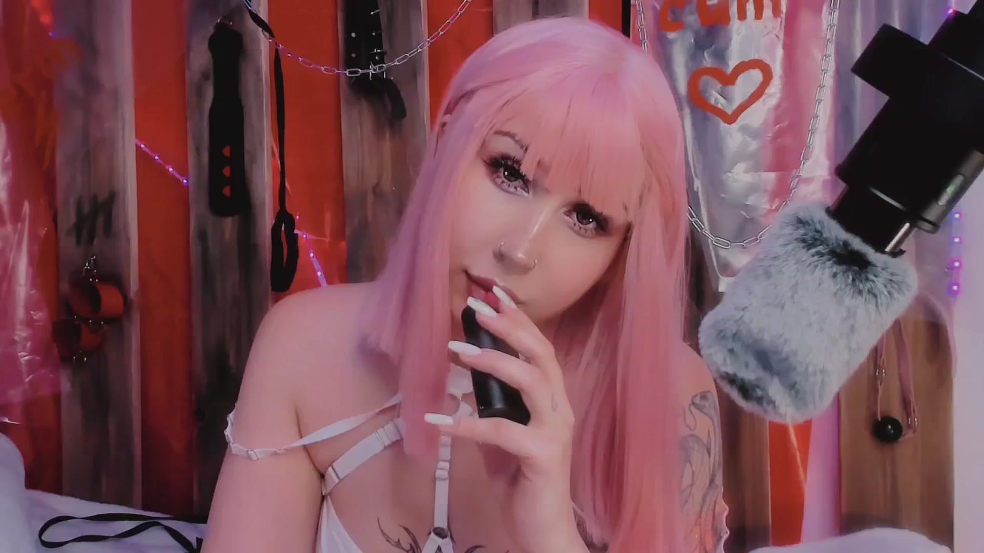 Gallery image thumbnail from KipaHimari's myfreecams stream on, 06/06/2024, 21:14 image 4 of 20