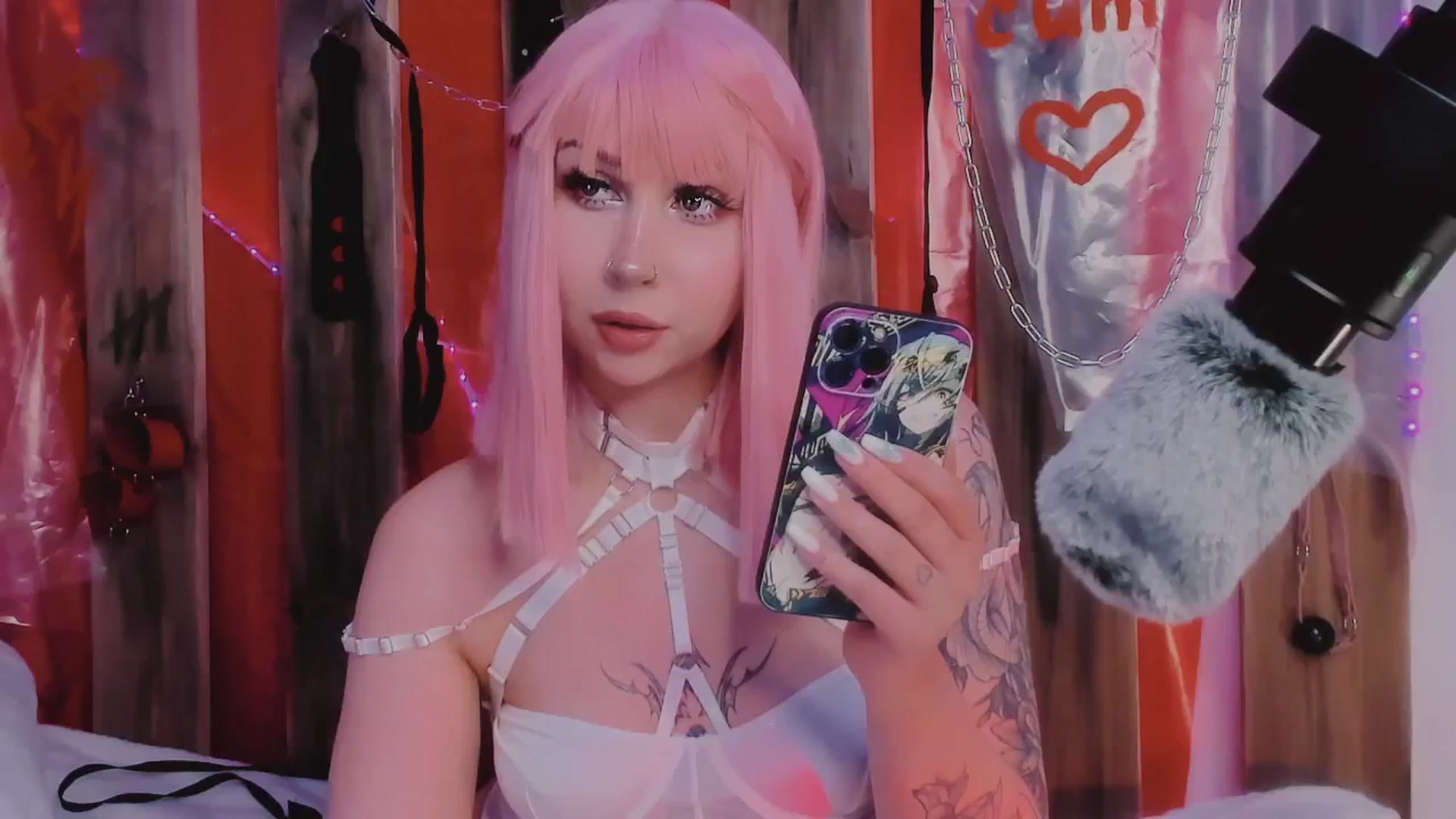 Gallery image thumbnail from KipaHimari's myfreecams stream on, 06/06/2024, 21:14 image 12 of 20