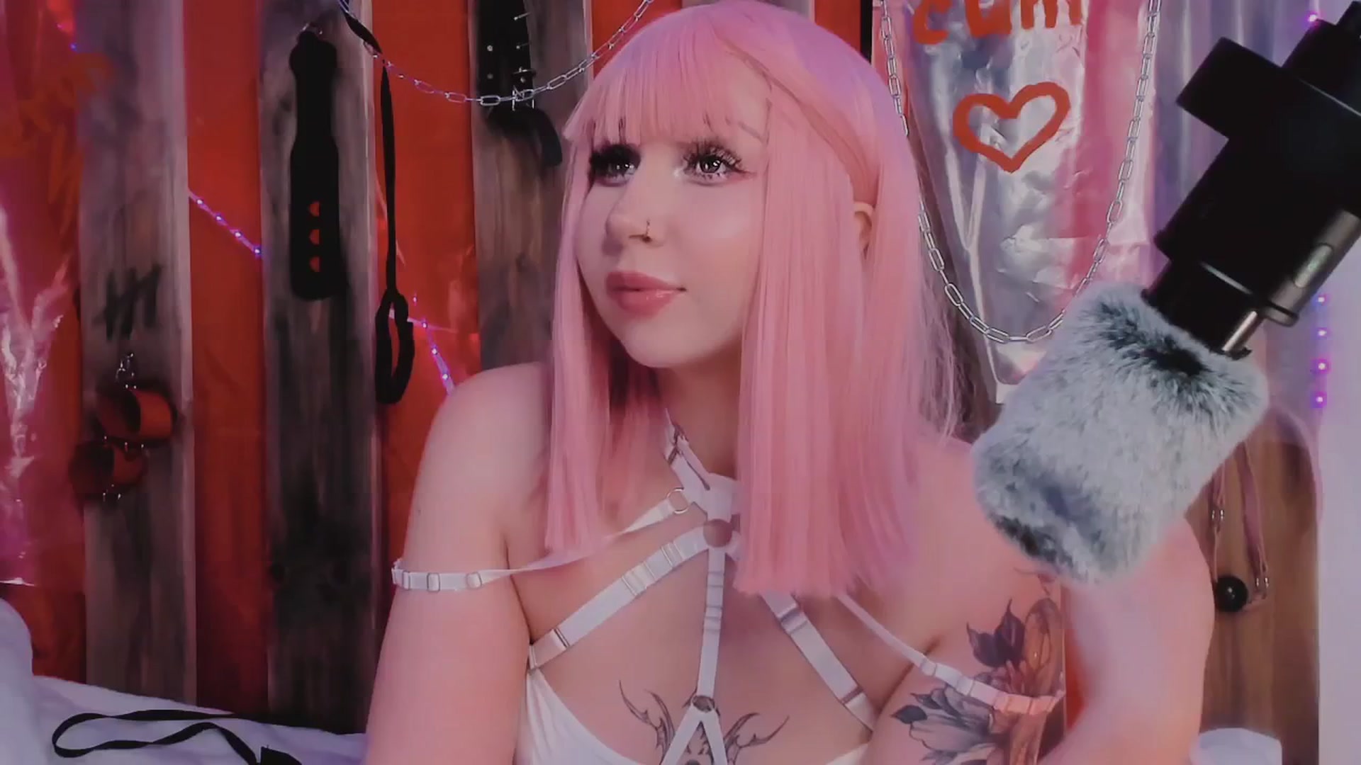 Gallery image thumbnail from KipaHimari's myfreecams stream on, 06/06/2024, 22:25 image 2 of 20