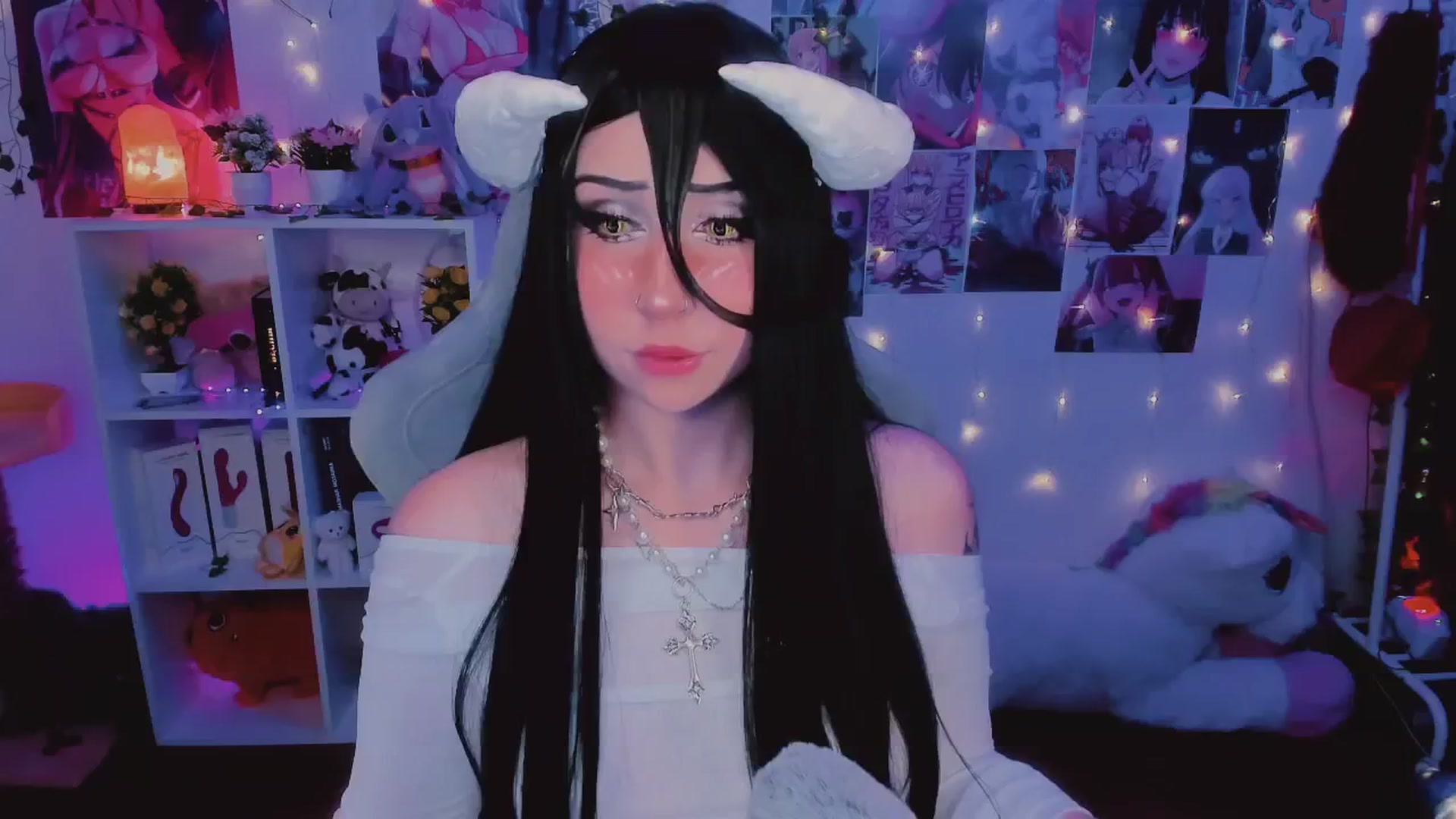 Gallery image thumbnail from KipaHimari's myfreecams stream on, 07/10/2024, 19:26 image 12 of 20