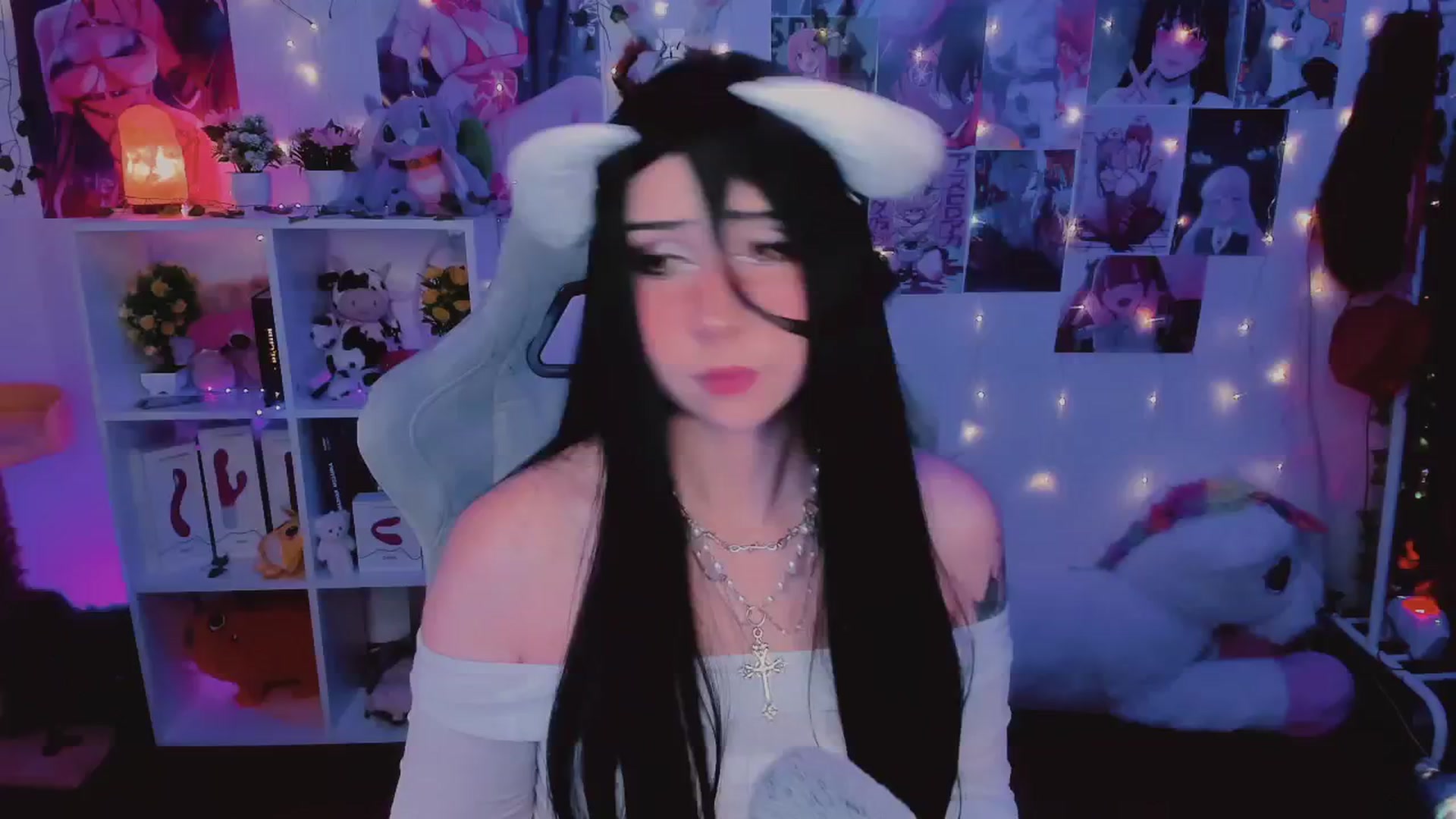 Gallery image thumbnail from KipaHimari's myfreecams stream on, 07/10/2024, 19:26 image 19 of 20