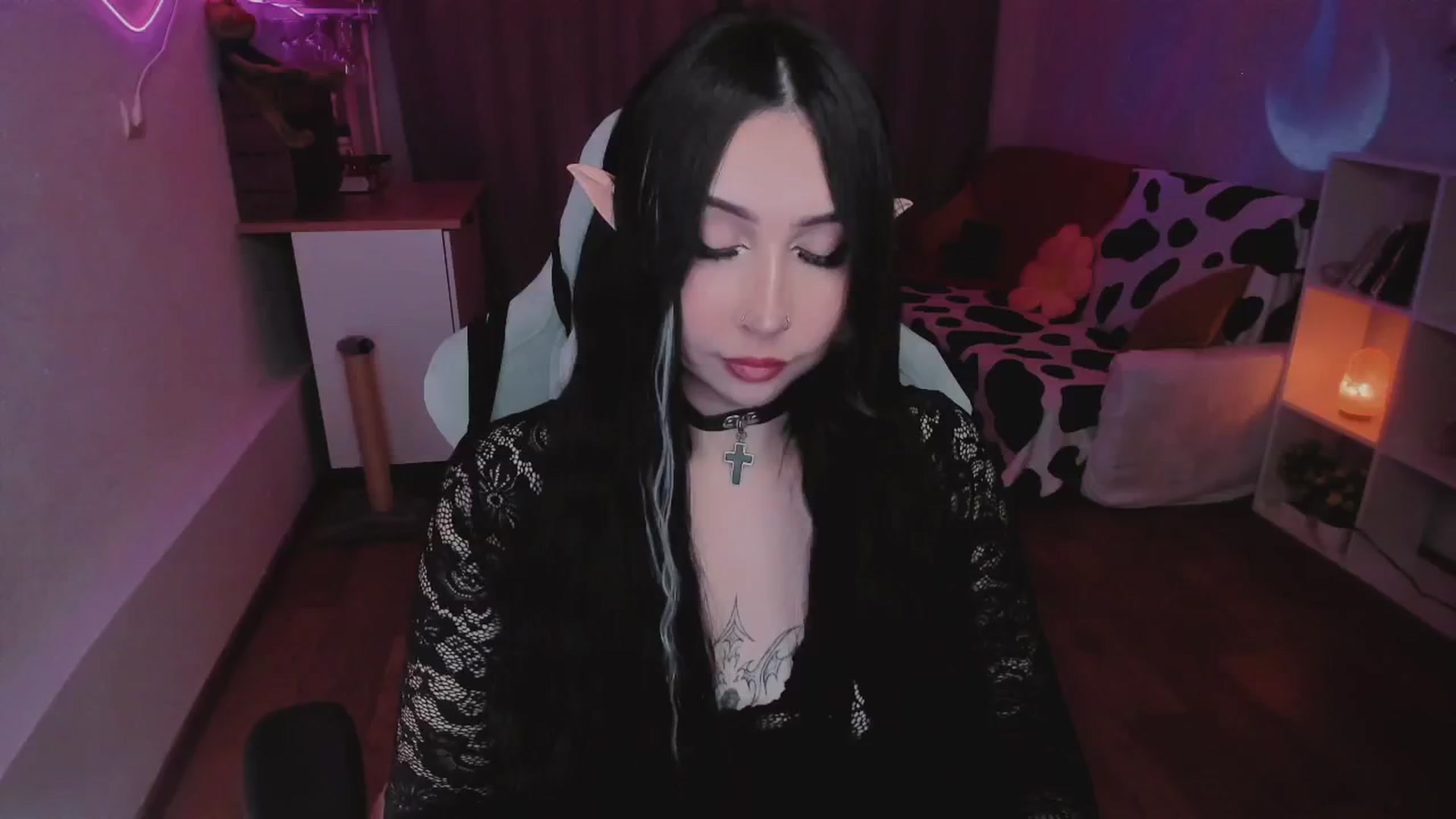 Gallery image thumbnail from KipaHimari's myfreecams stream on, 08/28/2024, 22:04 image 16 of 20