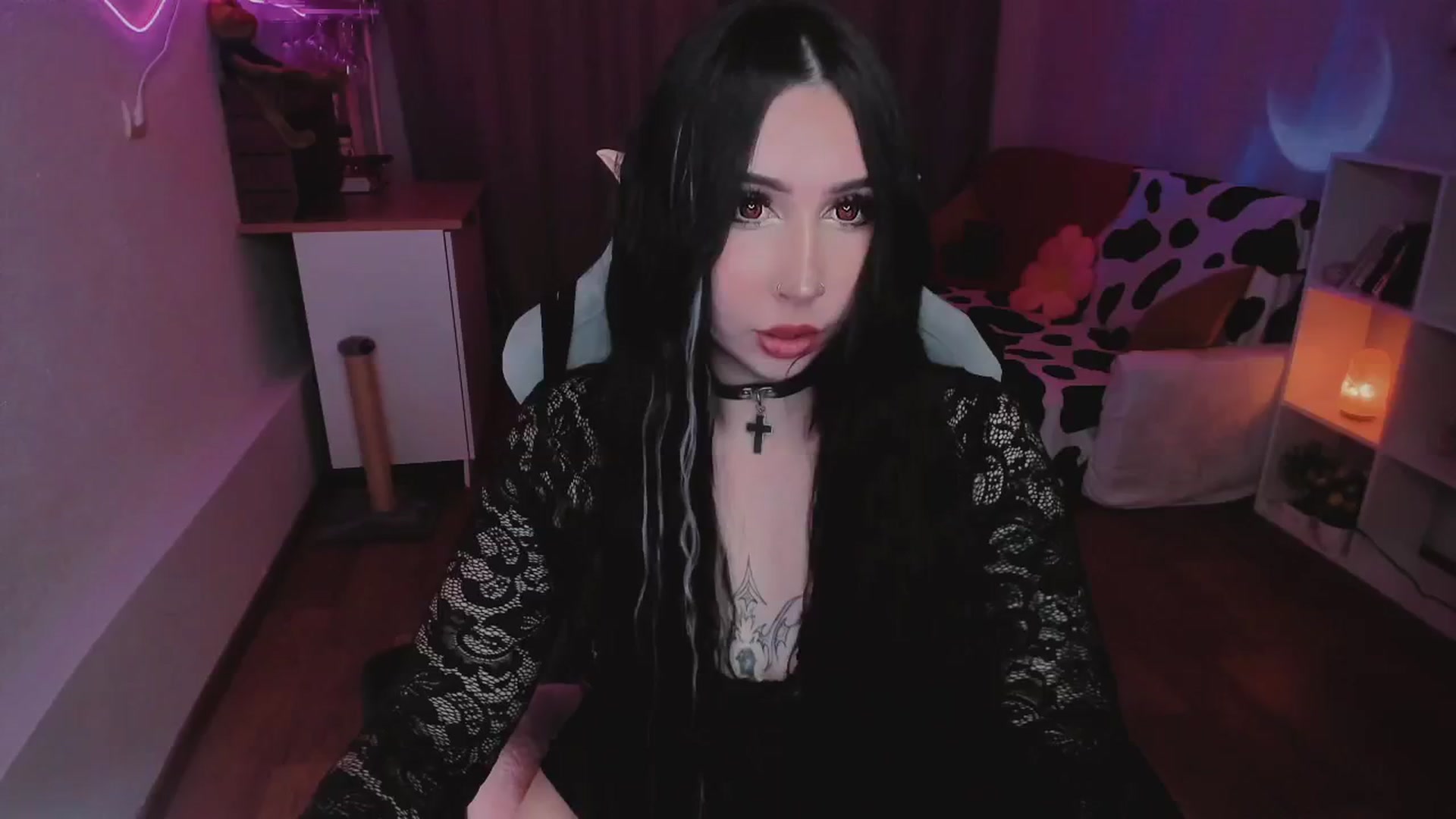 Gallery image thumbnail from KipaHimari's myfreecams stream on, 08/28/2024, 22:04 image 8 of 20