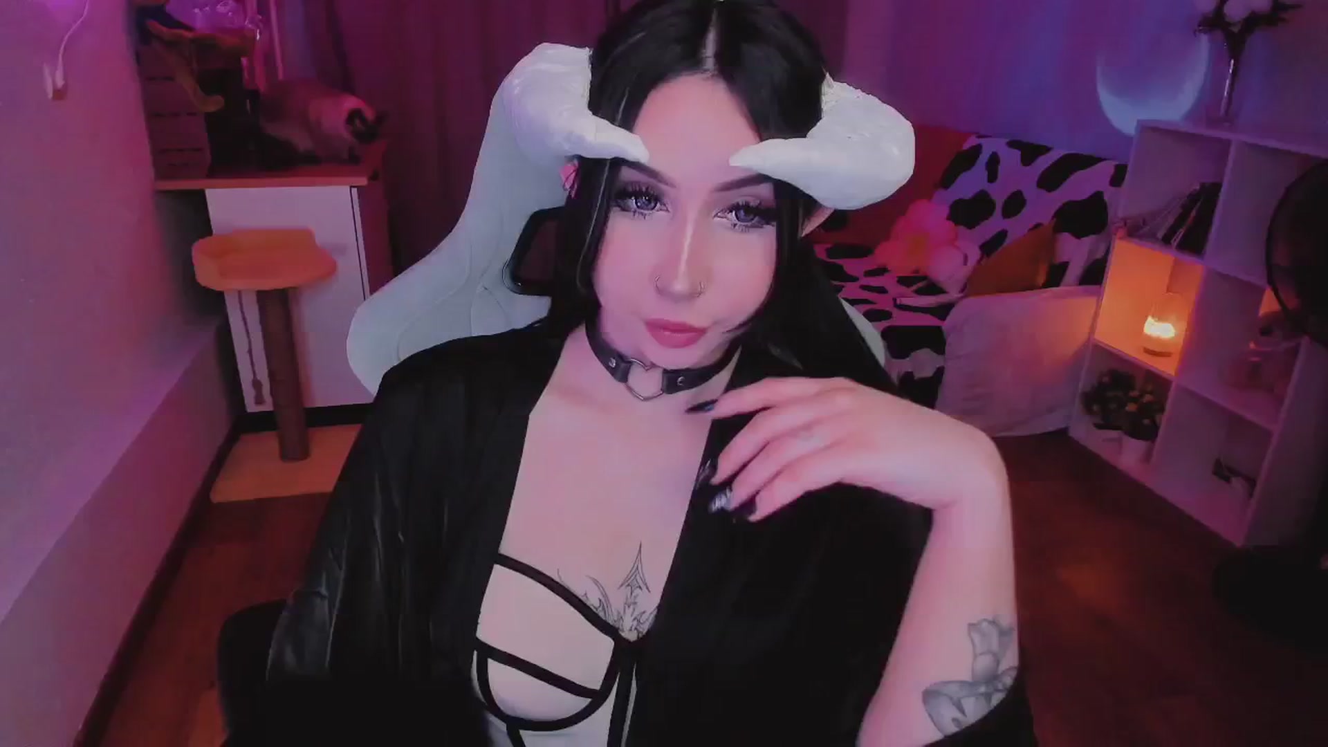 Gallery image thumbnail from KipaHimari's myfreecams stream on, 08/31/2024, 18:09 image 19 of 20