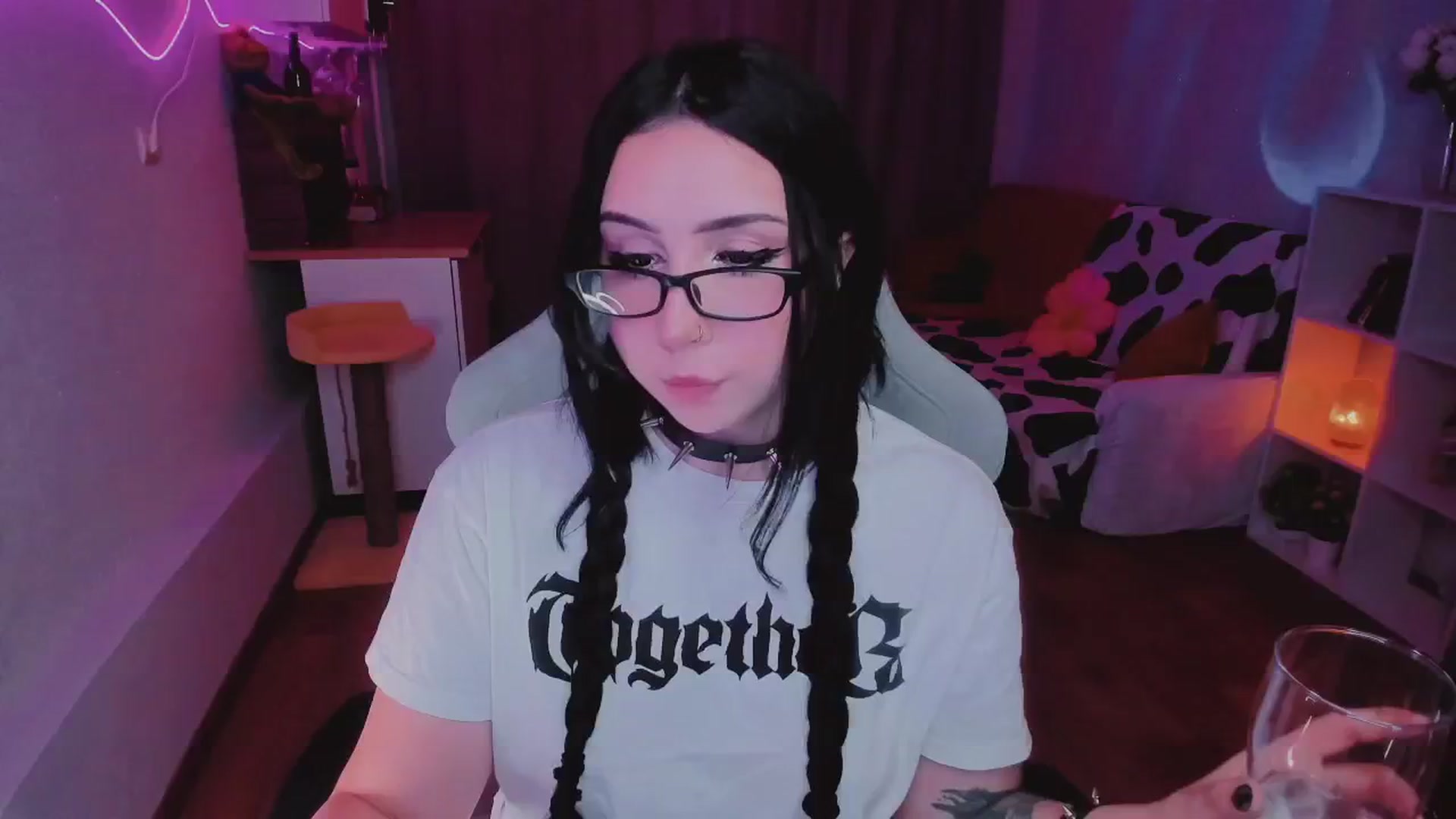 Gallery image thumbnail from KipaHimari's myfreecams stream on, 09/04/2024, 14:13 image 11 of 20