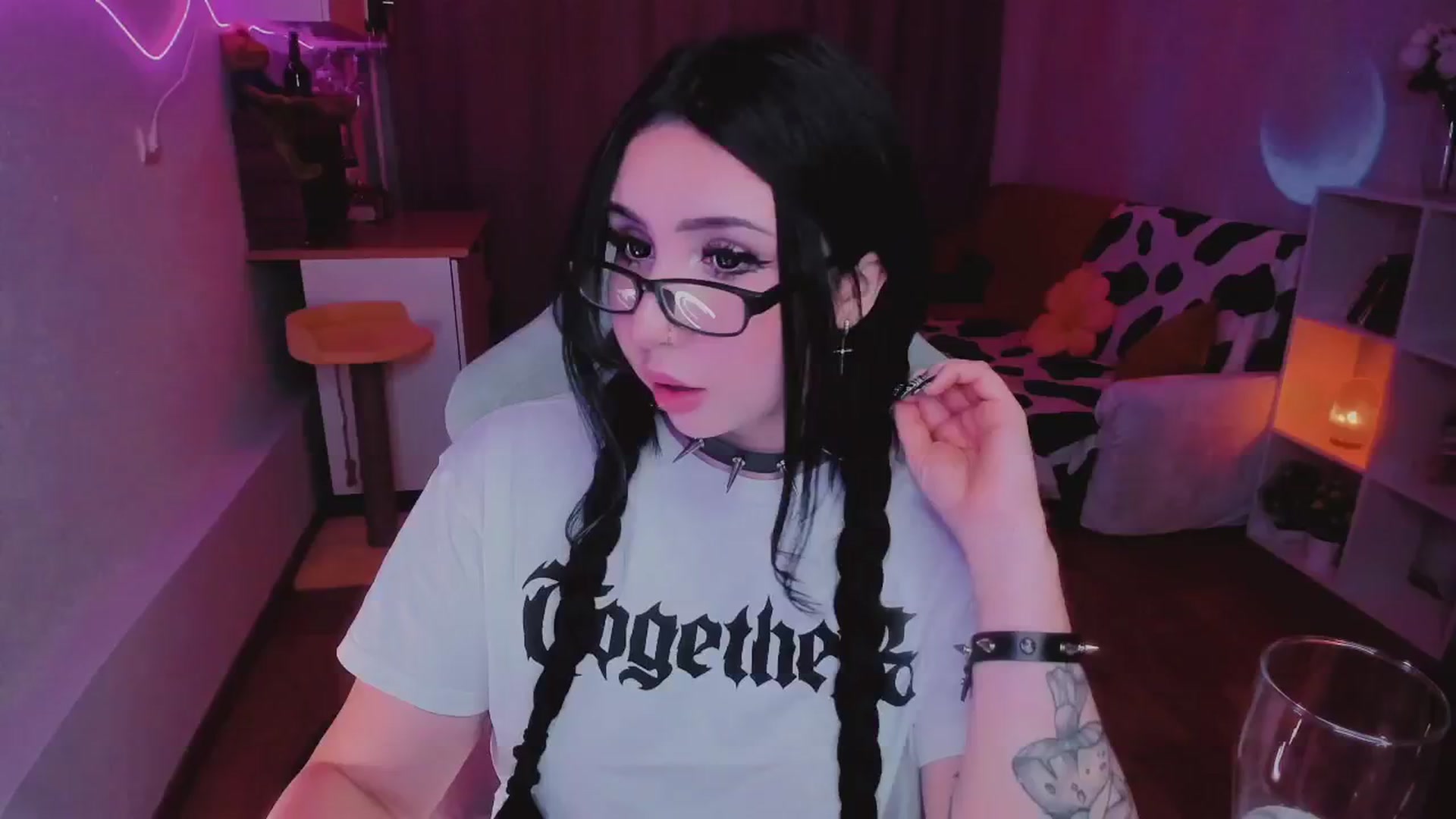 Gallery image thumbnail from KipaHimari's myfreecams stream on, 09/04/2024, 14:13 image 14 of 20