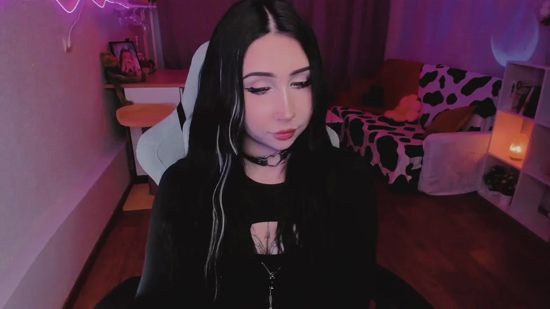 Gallery image thumbnail from KipaHimari's myfreecams stream on, 09/09/2024, 11:38 image 6 of 20