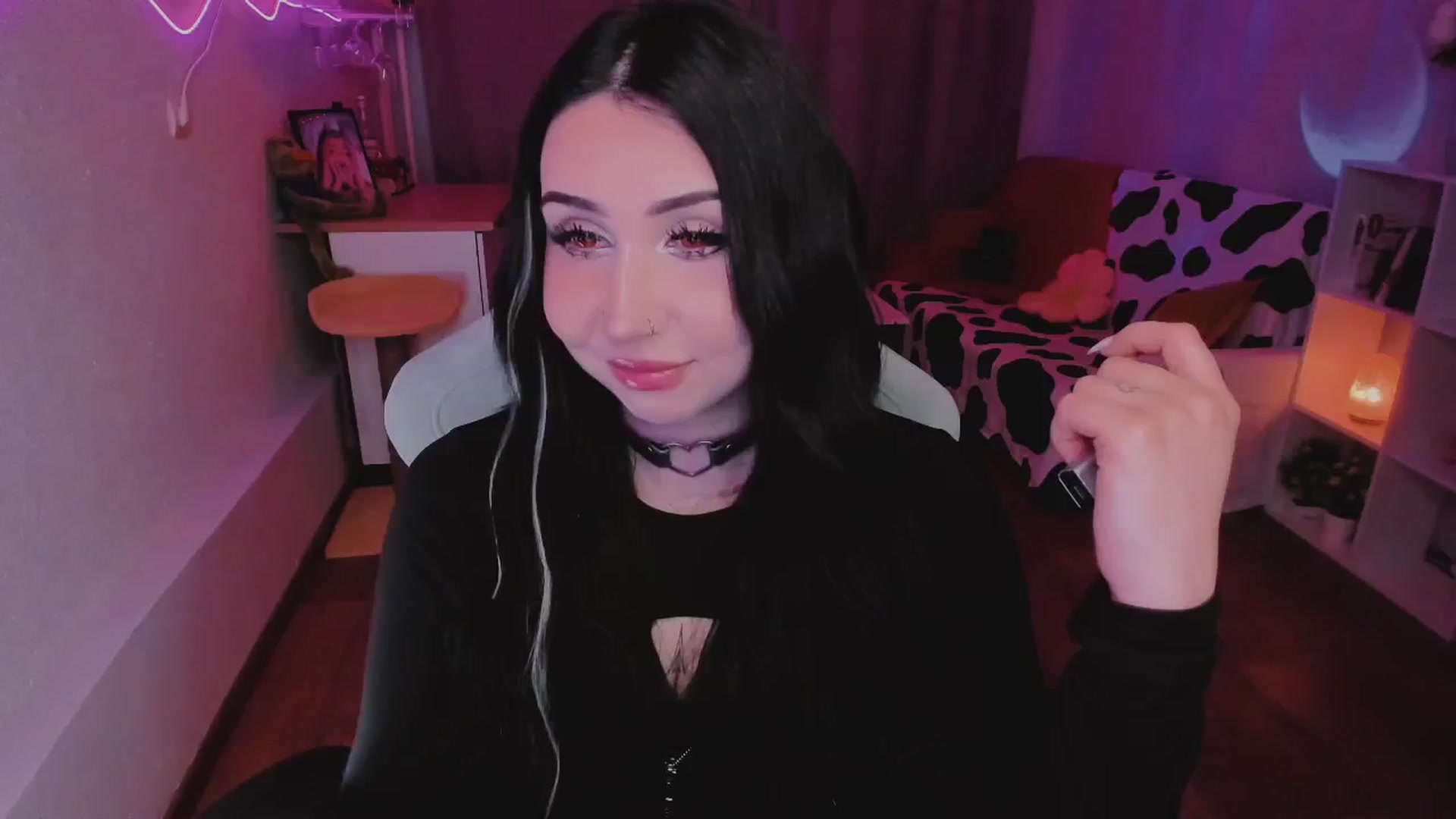 Gallery image thumbnail from KipaHimari's myfreecams stream on, 09/09/2024, 11:38 image 12 of 20