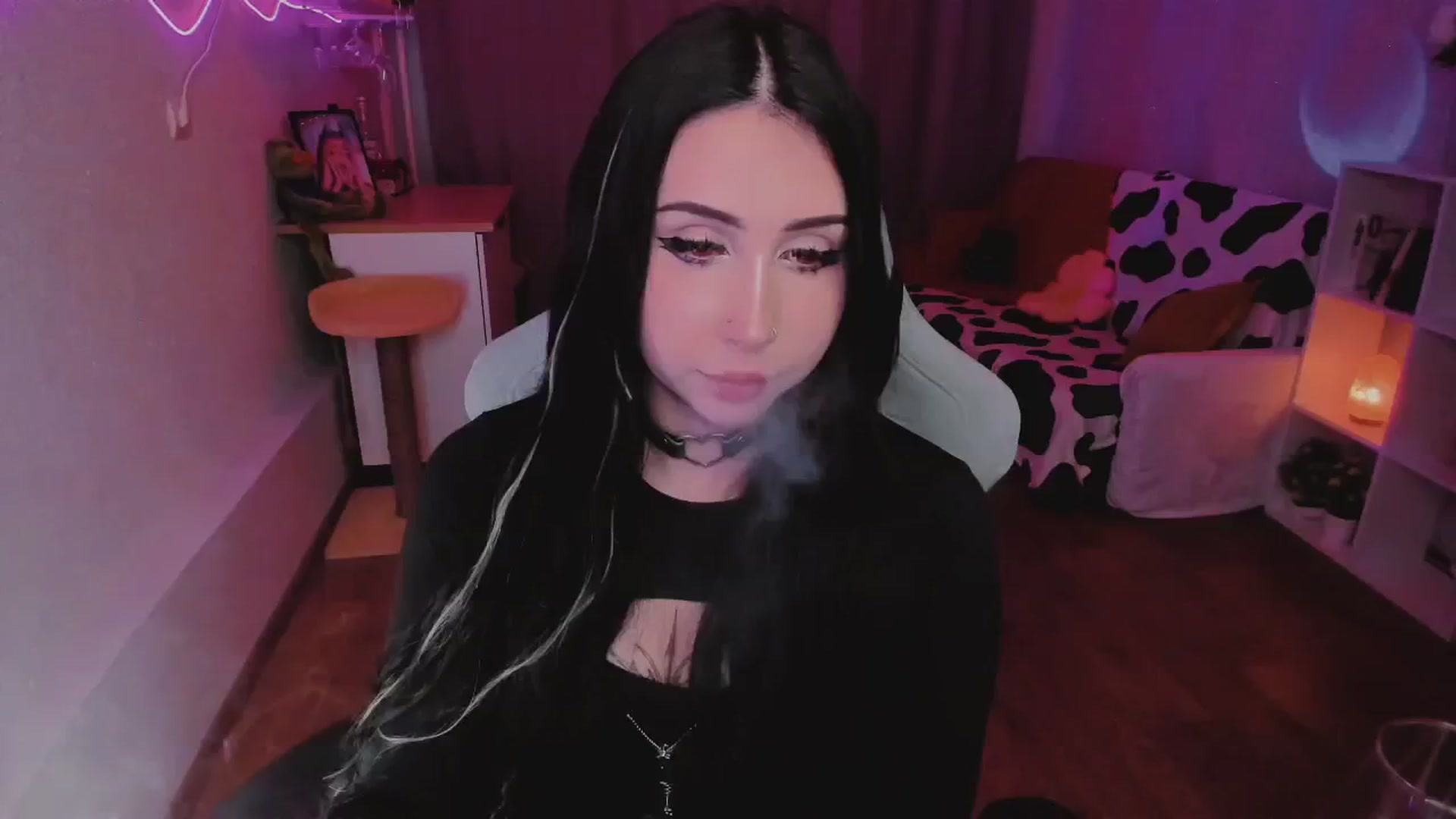 Gallery image thumbnail from KipaHimari's myfreecams stream on, 09/09/2024, 12:56 image 4 of 20