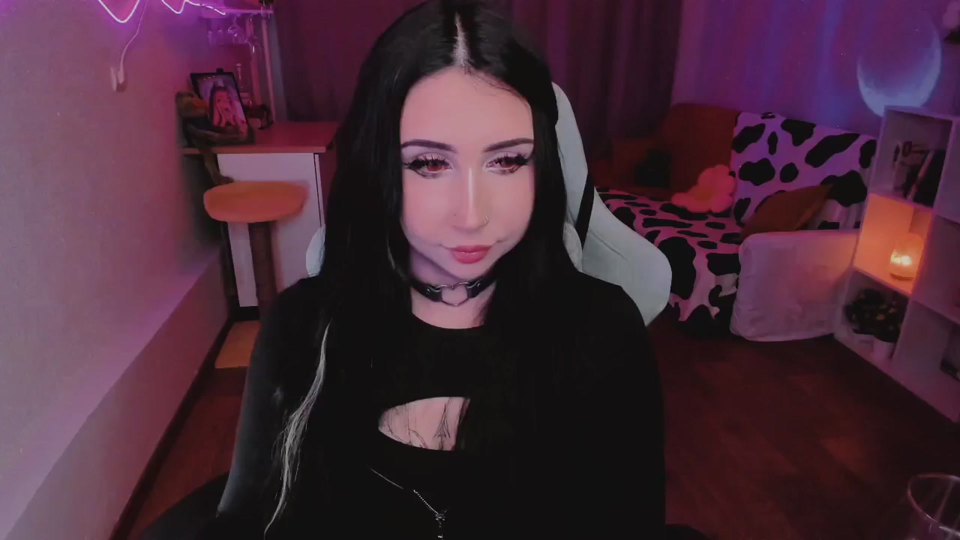 Gallery image thumbnail from KipaHimari's myfreecams stream on, 09/09/2024, 12:56 image 11 of 20