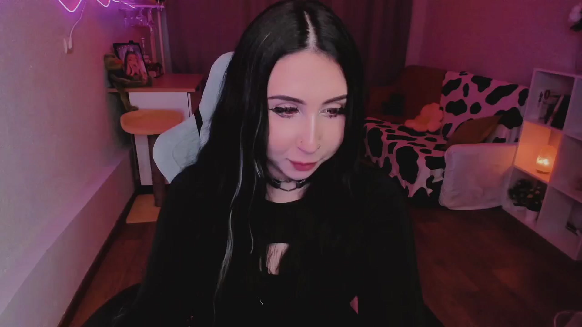 Gallery image thumbnail from KipaHimari's myfreecams stream on, 09/09/2024, 13:51 image 7 of 20