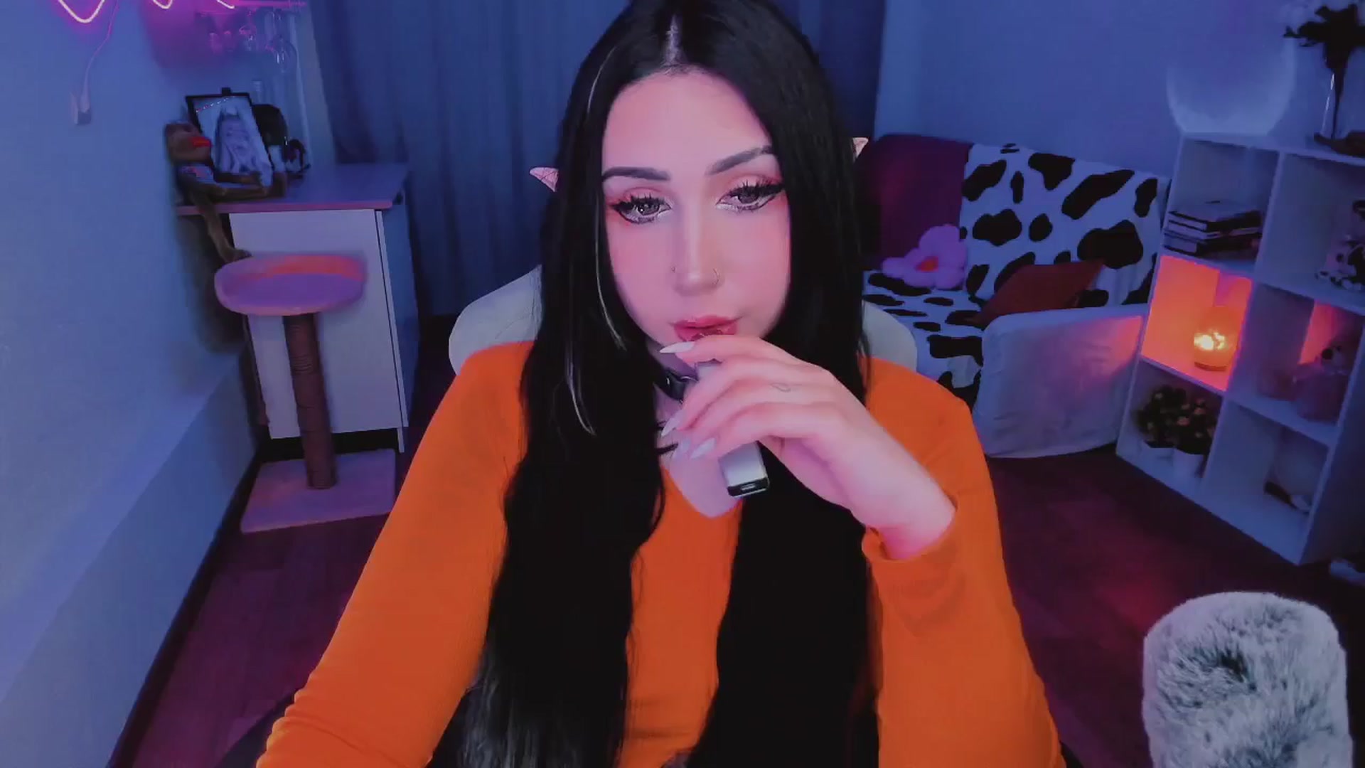 Gallery image thumbnail from KipaHimari's myfreecams stream on, 09/10/2024, 09:43 image 9 of 20