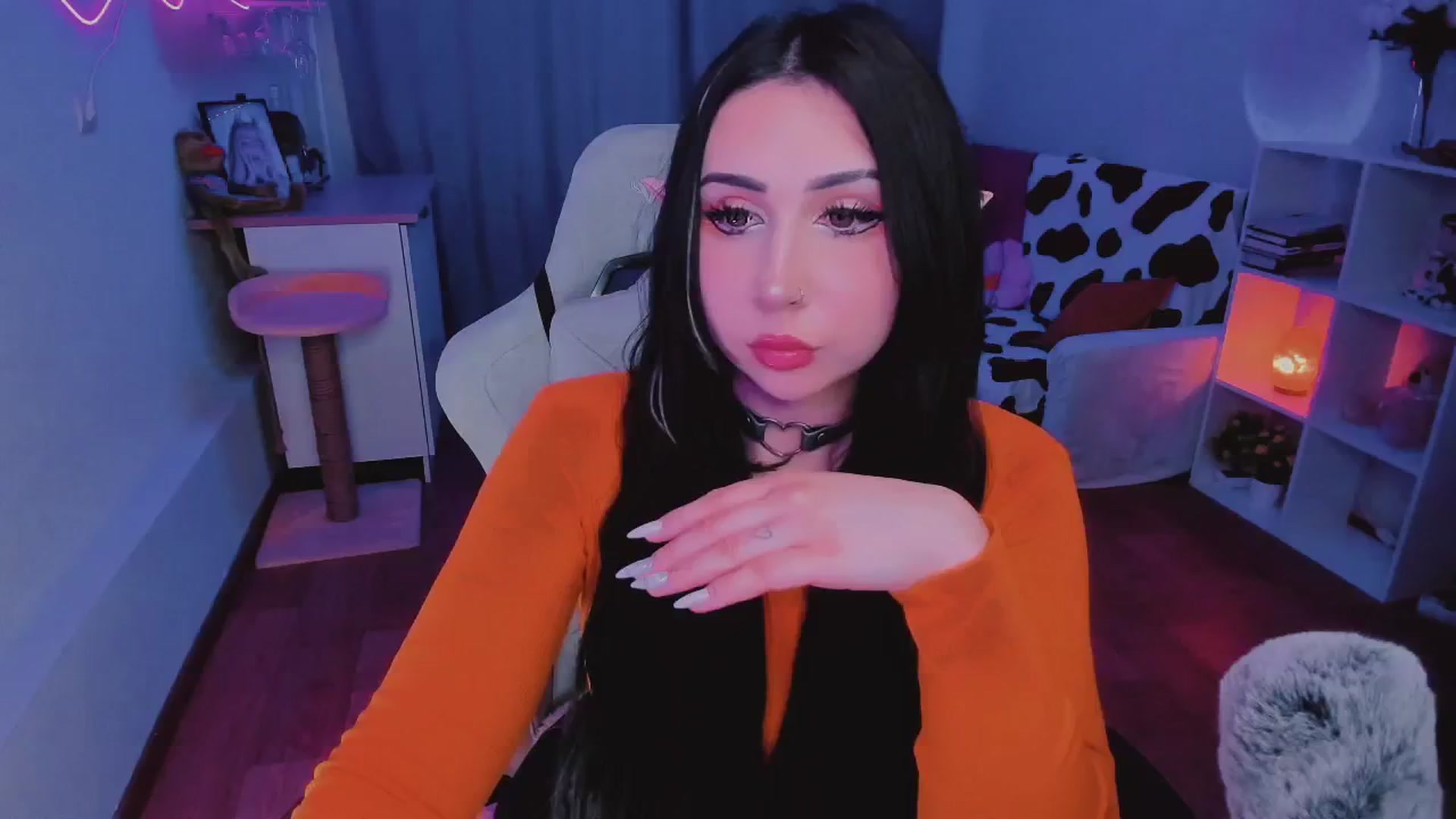 Gallery image thumbnail from KipaHimari's myfreecams stream on, 09/10/2024, 09:43 image 4 of 20