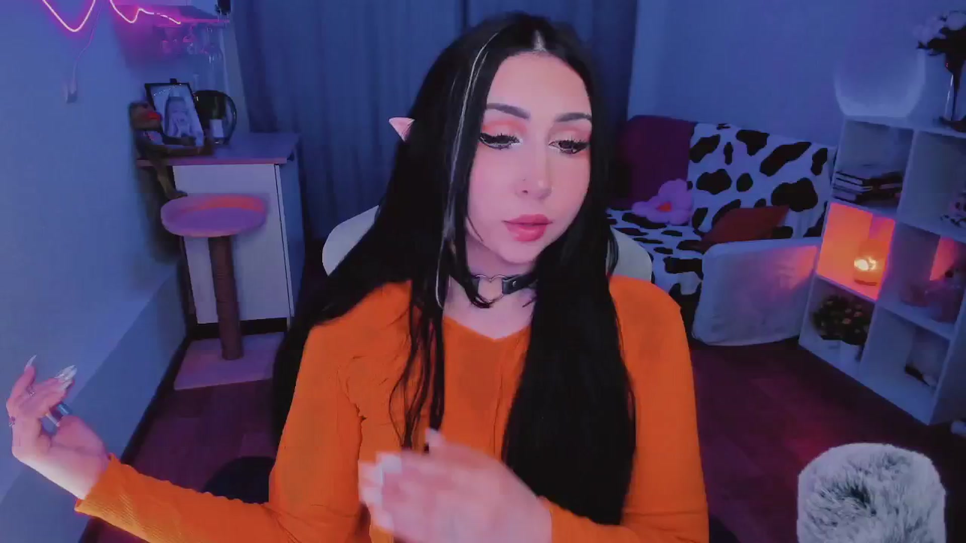 Gallery image thumbnail from KipaHimari's myfreecams stream on, 09/10/2024, 10:18 image 8 of 20