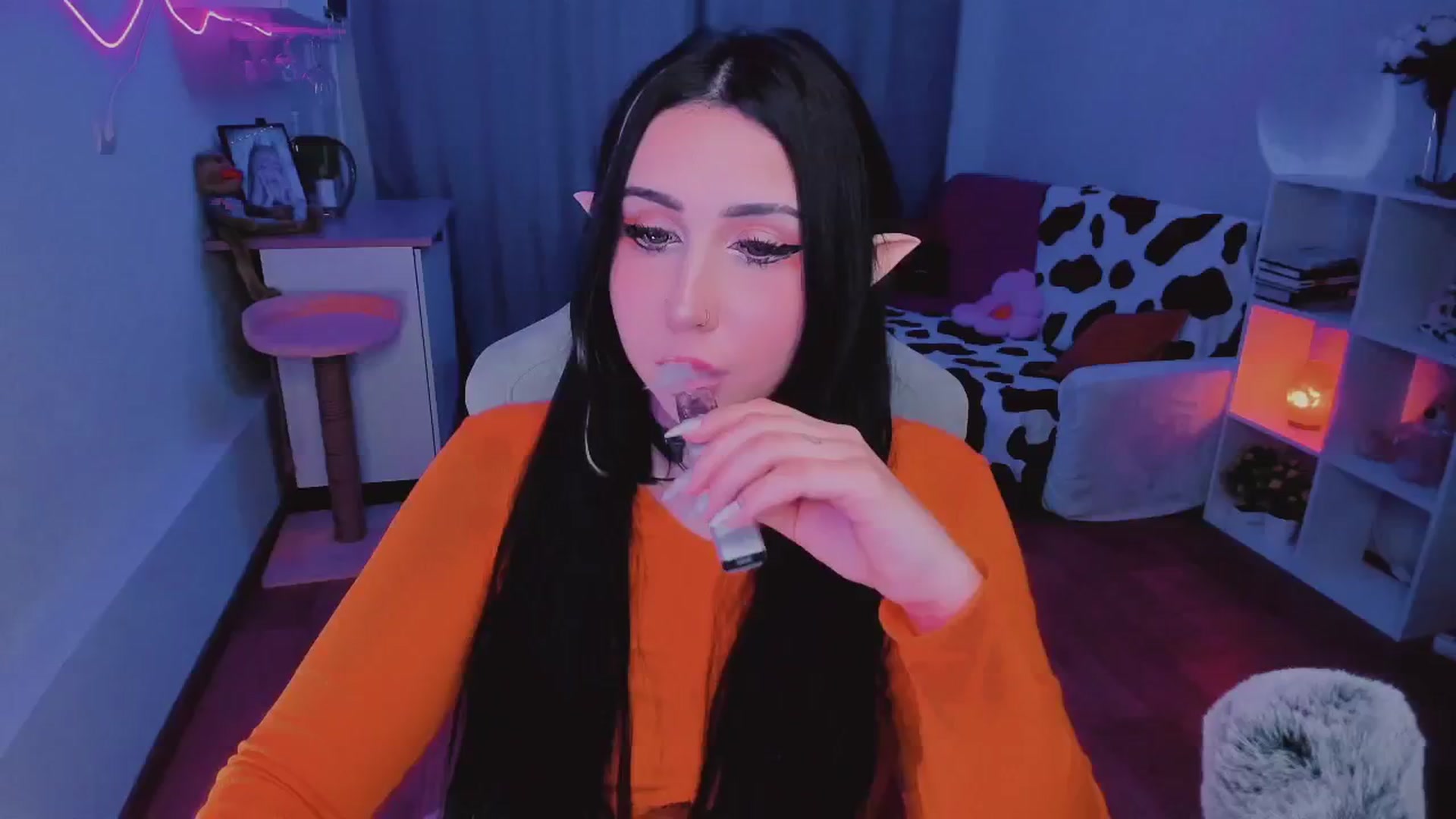 Gallery image thumbnail from KipaHimari's myfreecams stream on, 09/10/2024, 10:18 image 7 of 20