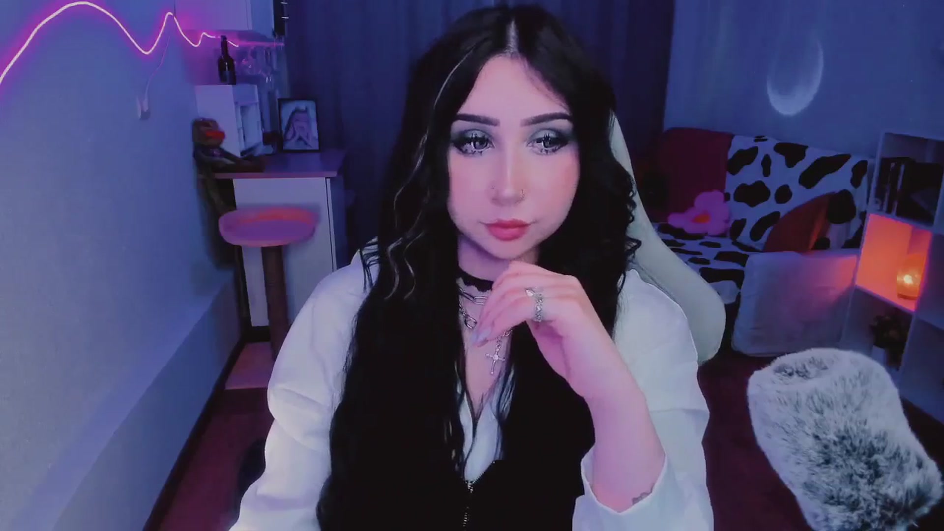 Gallery image thumbnail from KipaHimari's myfreecams stream on, 09/12/2024, 16:57 image 10 of 20