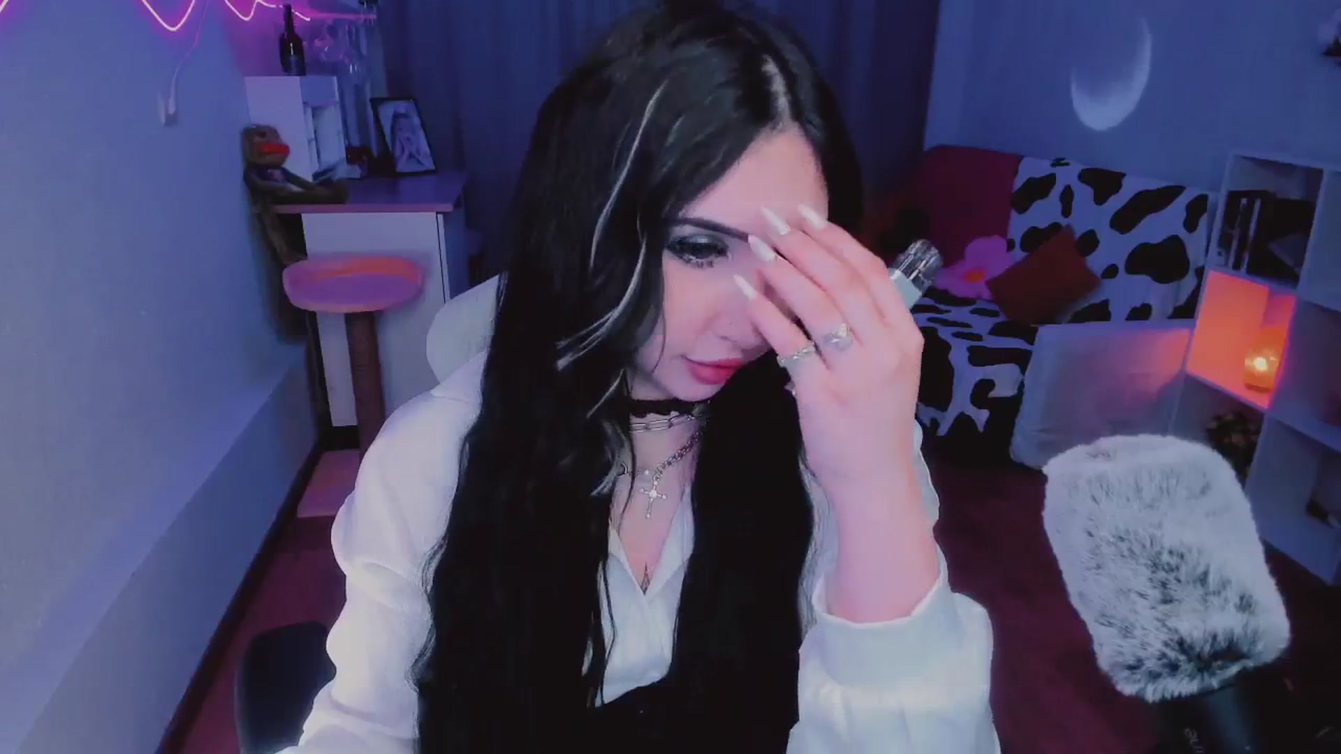 Gallery image thumbnail from KipaHimari's myfreecams stream on, 09/12/2024, 16:57 image 15 of 20