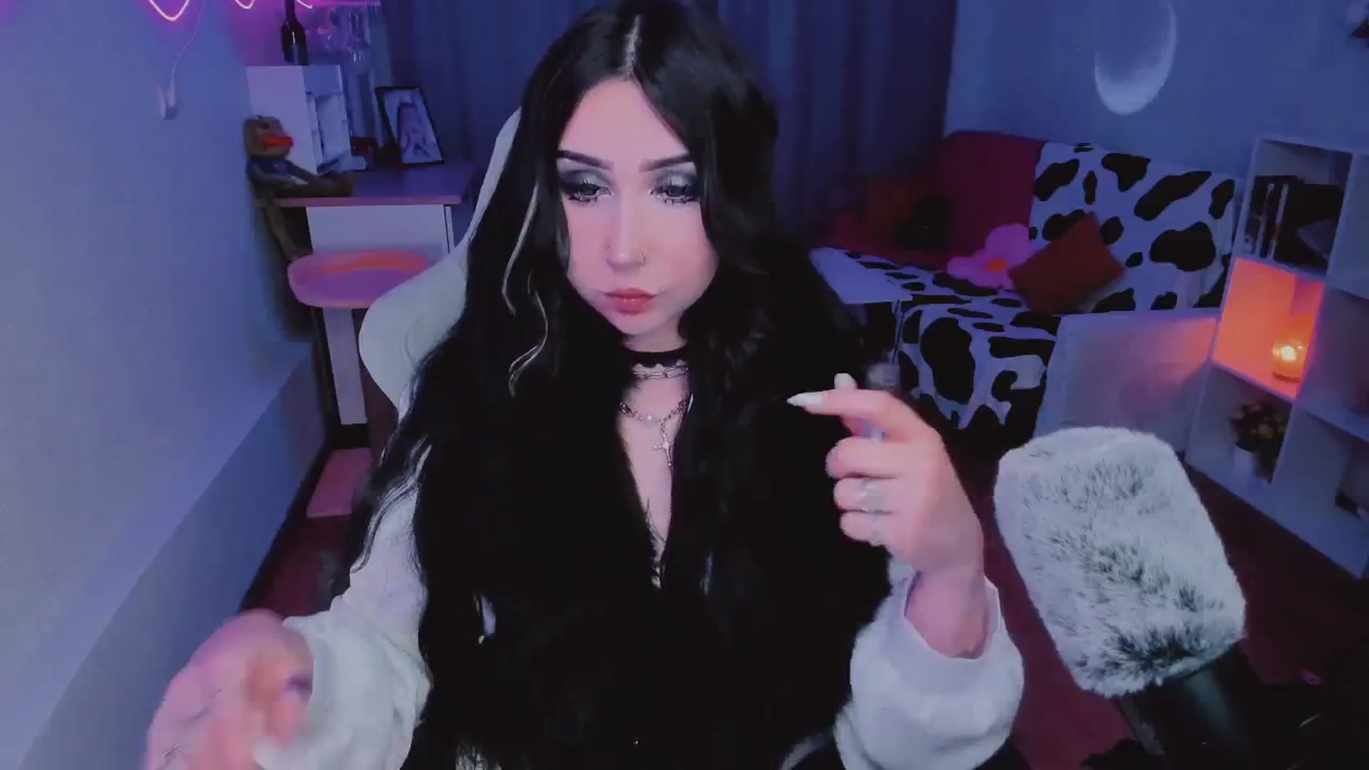 Gallery image thumbnail from KipaHimari's myfreecams stream on, 09/12/2024, 16:57 image 19 of 20
