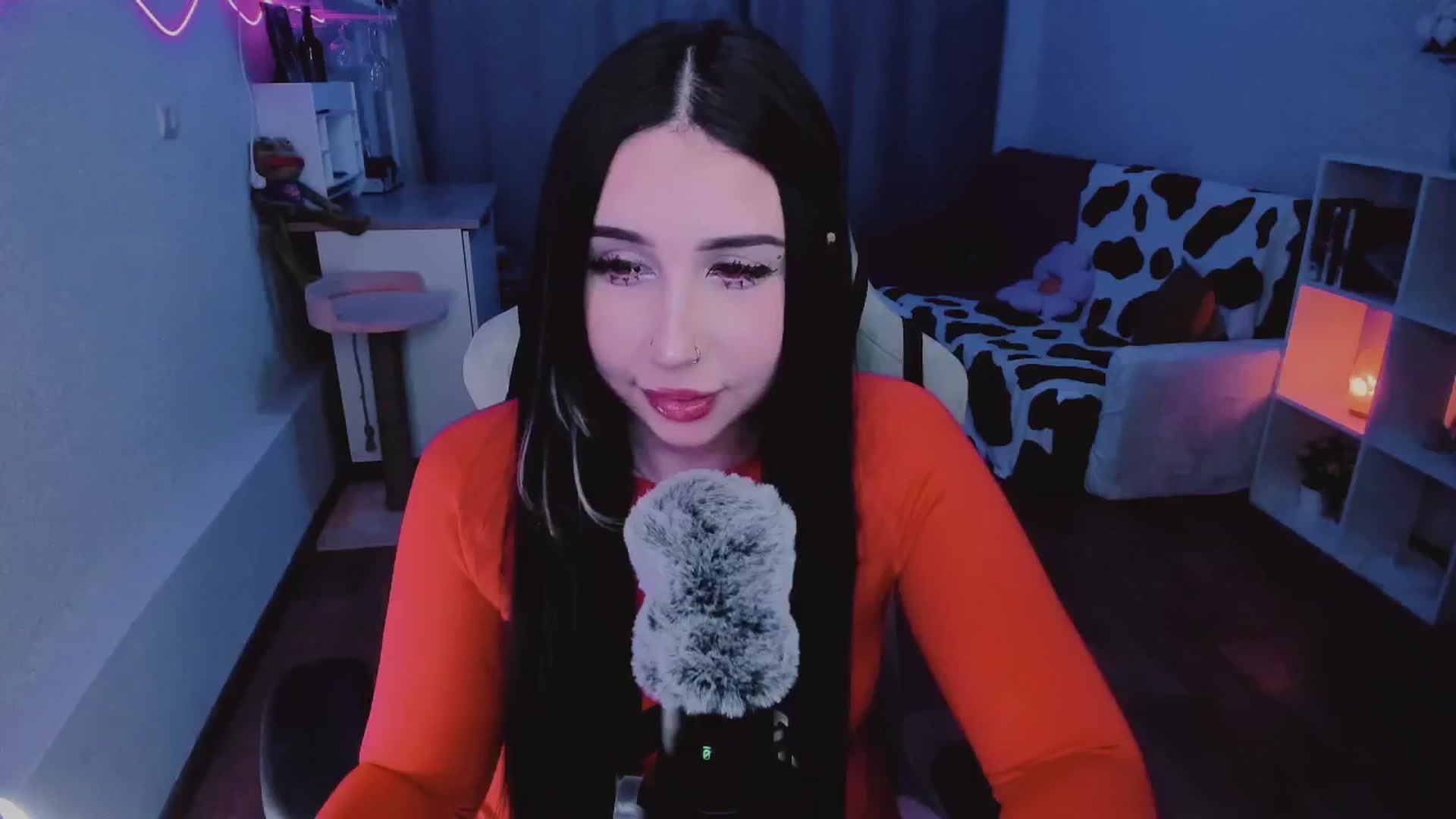Gallery image thumbnail from KipaHimari's myfreecams stream on, 09/16/2024, 15:37 image 11 of 20