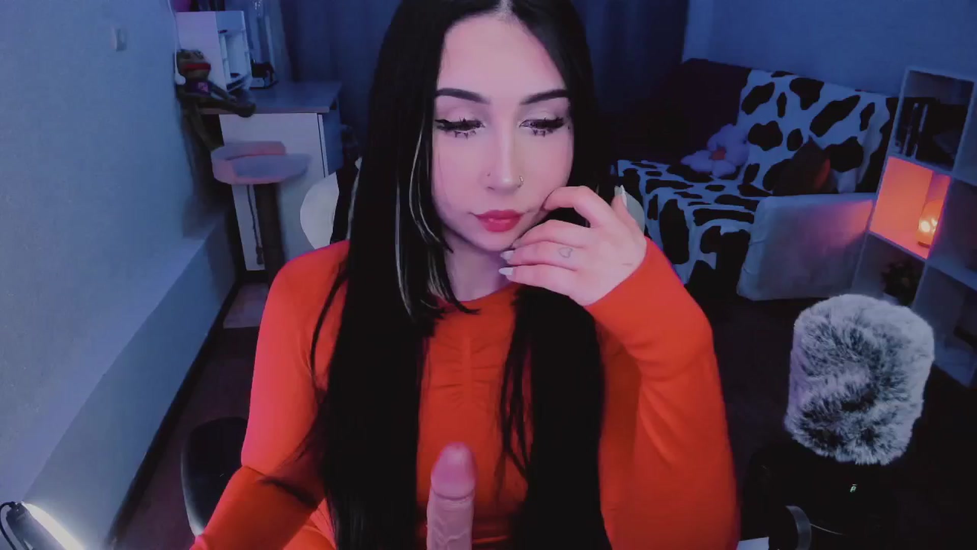 Gallery image thumbnail from KipaHimari's myfreecams stream on, 09/16/2024, 15:37 image 7 of 20