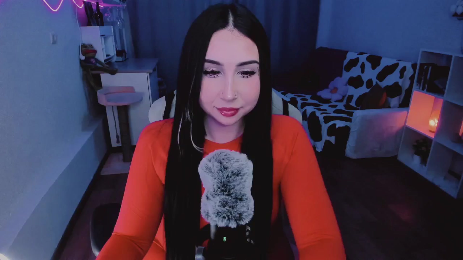 Gallery image thumbnail from KipaHimari's myfreecams stream on, 09/16/2024, 15:37 image 12 of 20