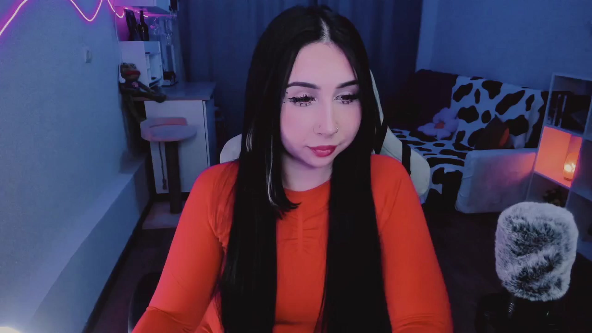 Gallery image thumbnail from KipaHimari's myfreecams stream on, 09/16/2024, 15:37 image 15 of 20