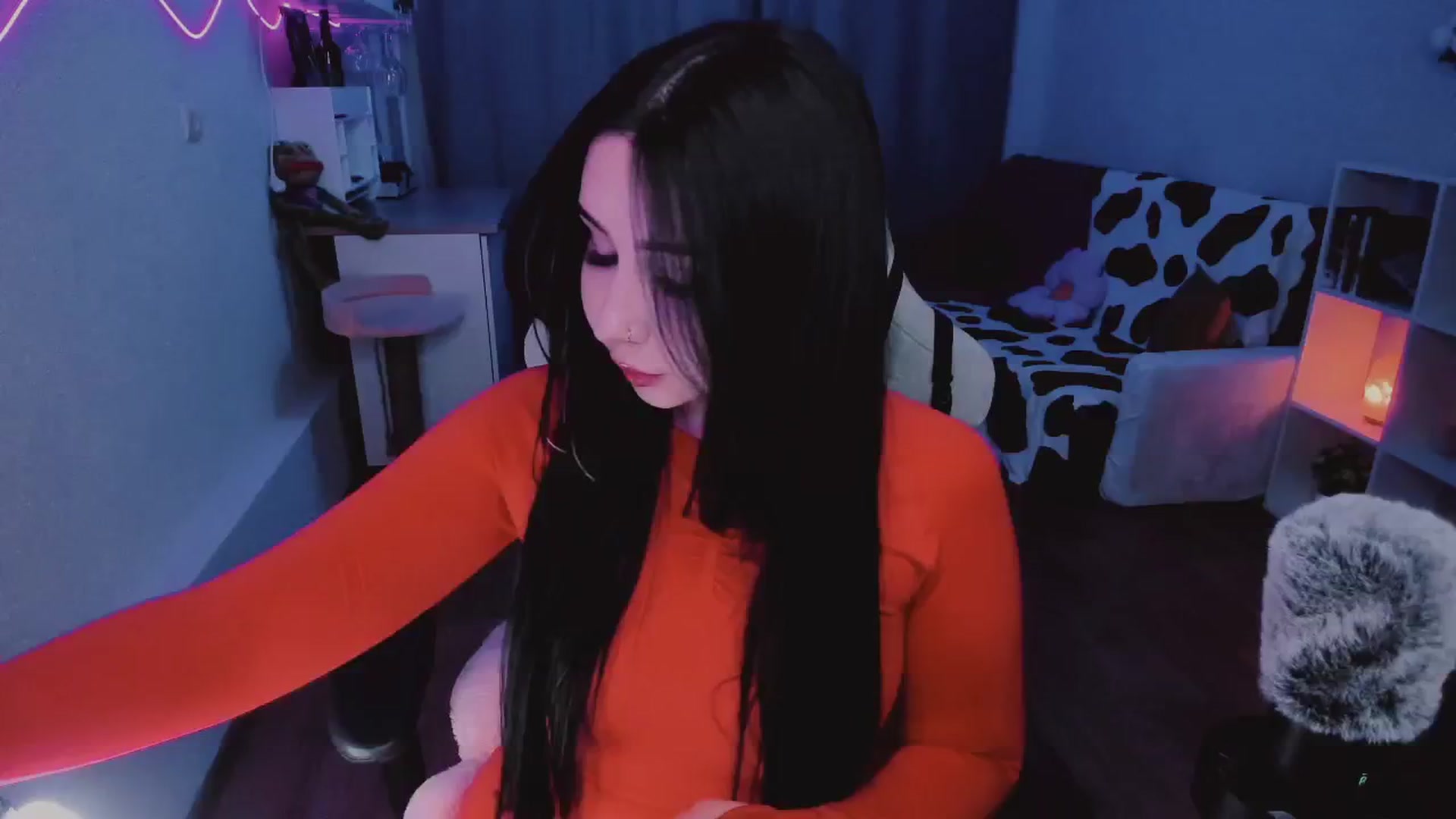 Gallery image thumbnail from KipaHimari's myfreecams stream on, 09/16/2024, 15:37 image 6 of 20