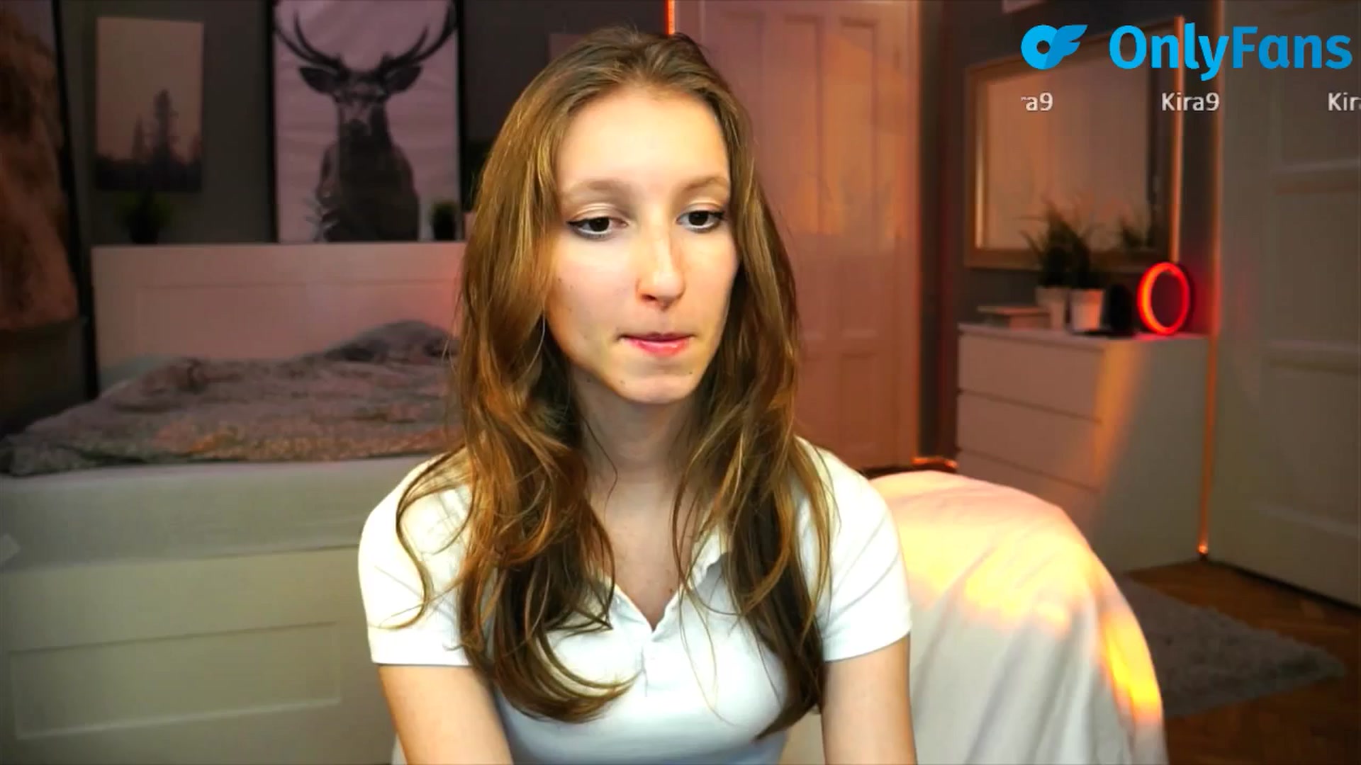 Gallery image thumbnail from Kira9's myfreecams stream on, 09/05/2025, 17:39 image 5 of 20