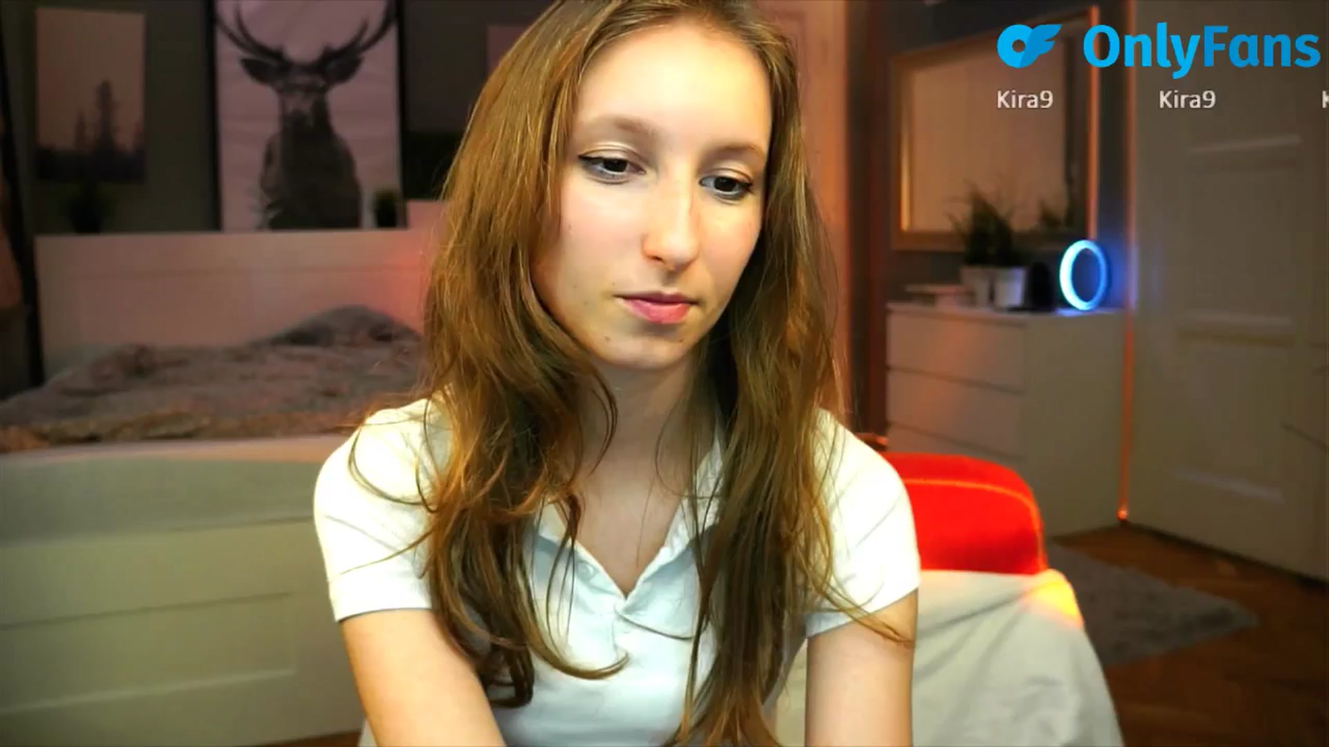 Gallery image thumbnail from Kira9's myfreecams stream on, 09/05/2025, 19:06 image 17 of 20