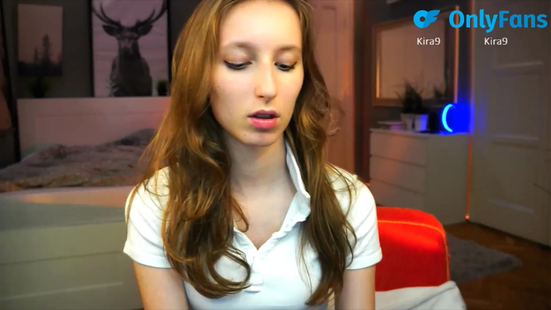 Gallery image thumbnail from Kira9's myfreecams stream on, 09/05/2025, 20:10 image 4 of 20