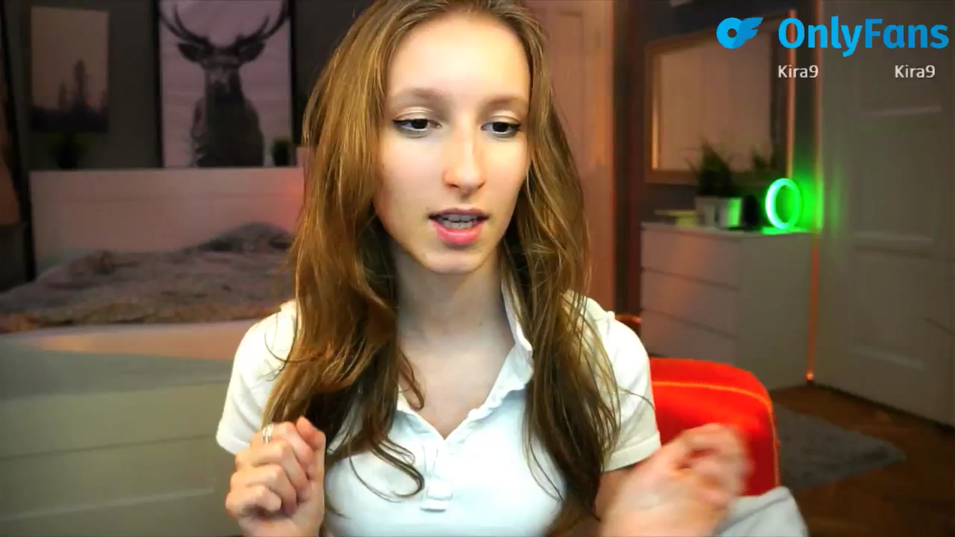 Gallery image thumbnail from Kira9's myfreecams stream on, 09/05/2025, 20:10 image 9 of 20