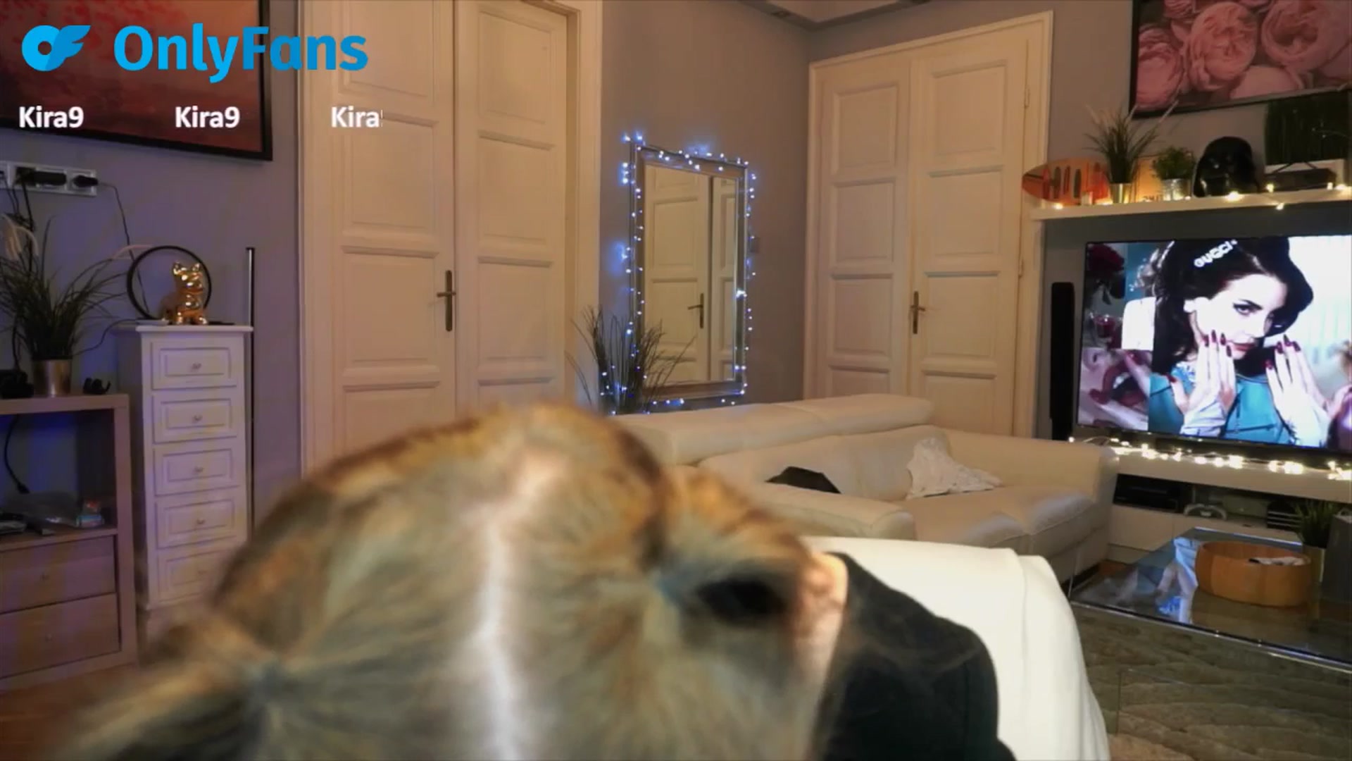 Gallery image thumbnail from Kira9's myfreecams stream on, 09/22/2025, 19:57 image 11 of 20