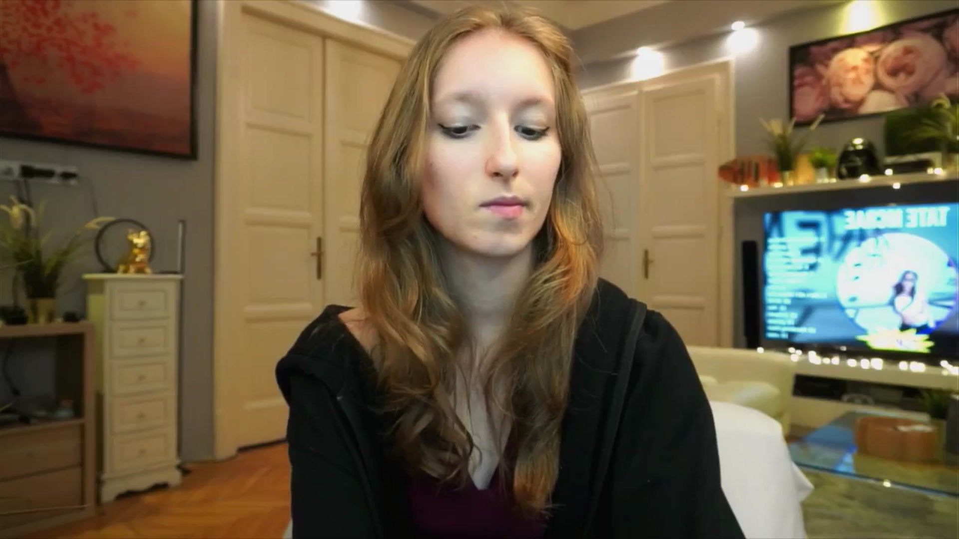 Gallery image thumbnail from Kira9's myfreecams stream on, 09/26/2025, 19:33 image 19 of 20