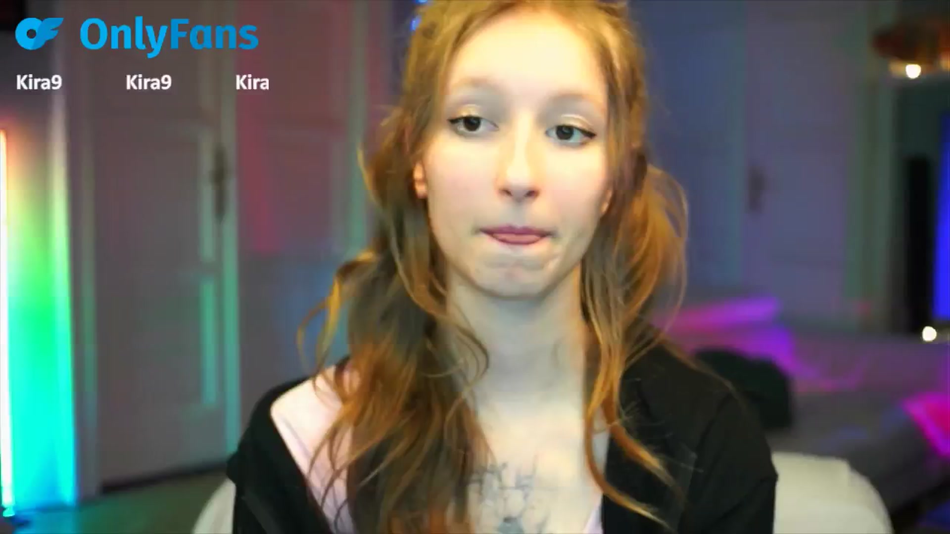 Gallery image thumbnail from Kira9's myfreecams stream on, 09/29/2025, 21:50 image 1 of 20