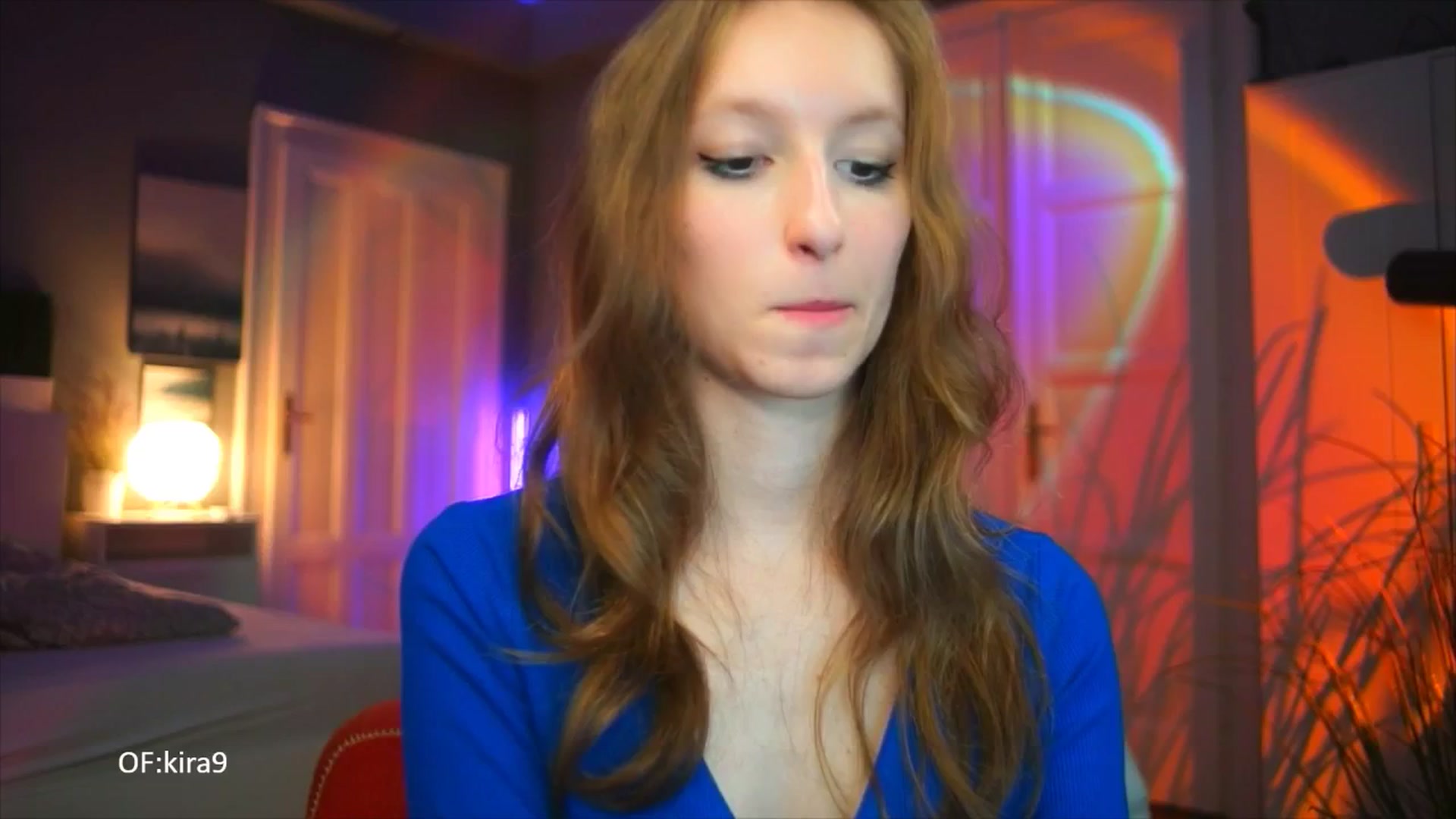 Gallery image thumbnail from Kira9's myfreecams stream on, 10/10/2025, 19:34 image 1 of 20