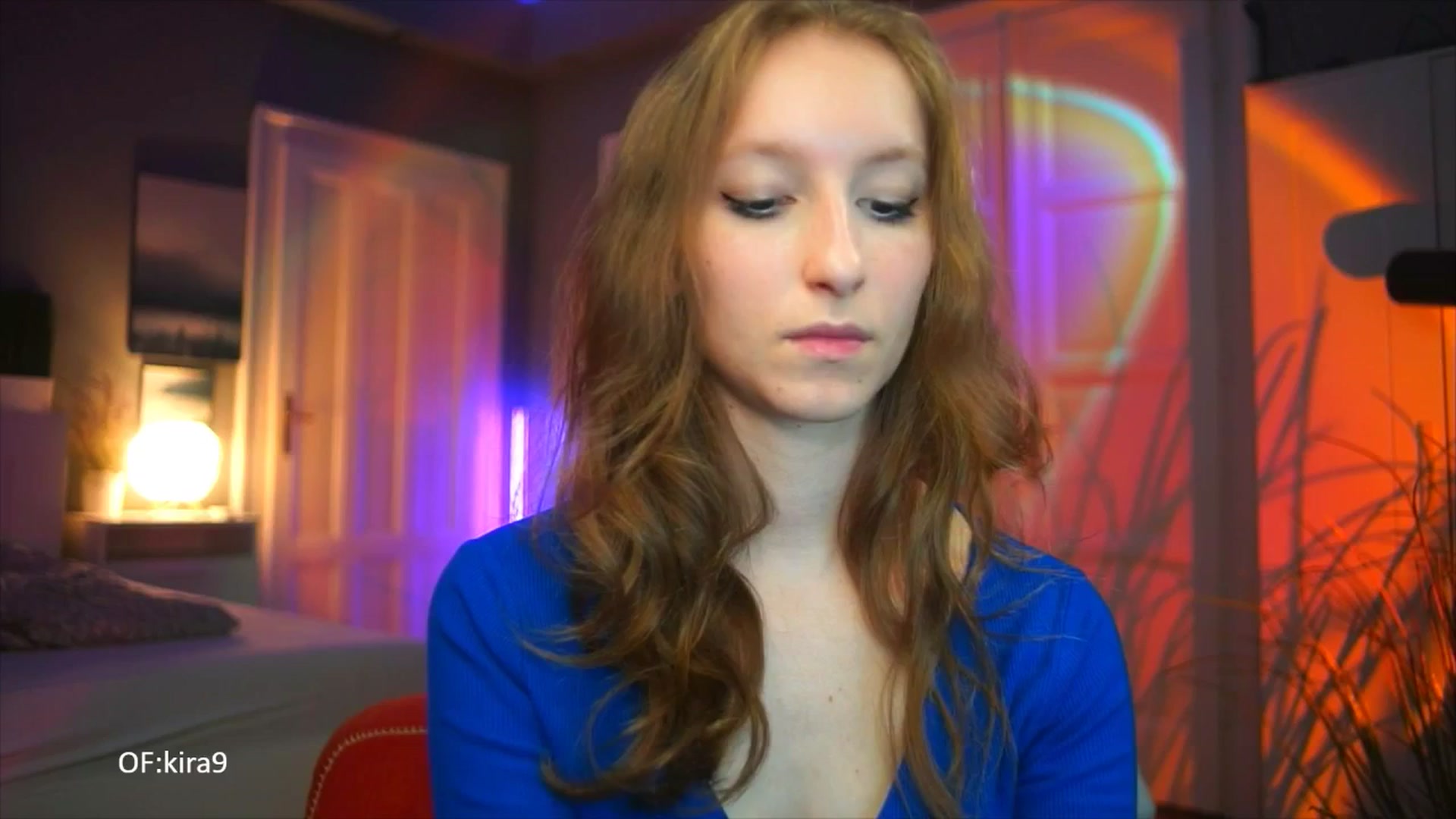 Gallery image thumbnail from Kira9's myfreecams stream on, 10/10/2025, 19:34 image 8 of 20