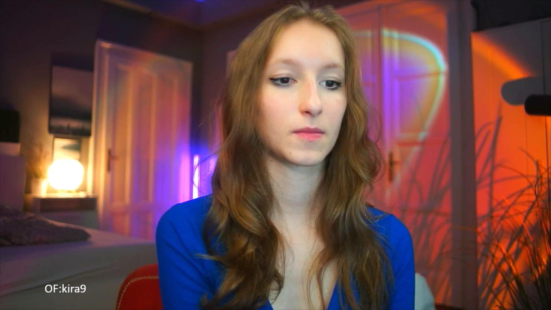 Gallery image thumbnail from Kira9's myfreecams stream on, 10/10/2025, 19:34 image 4 of 20