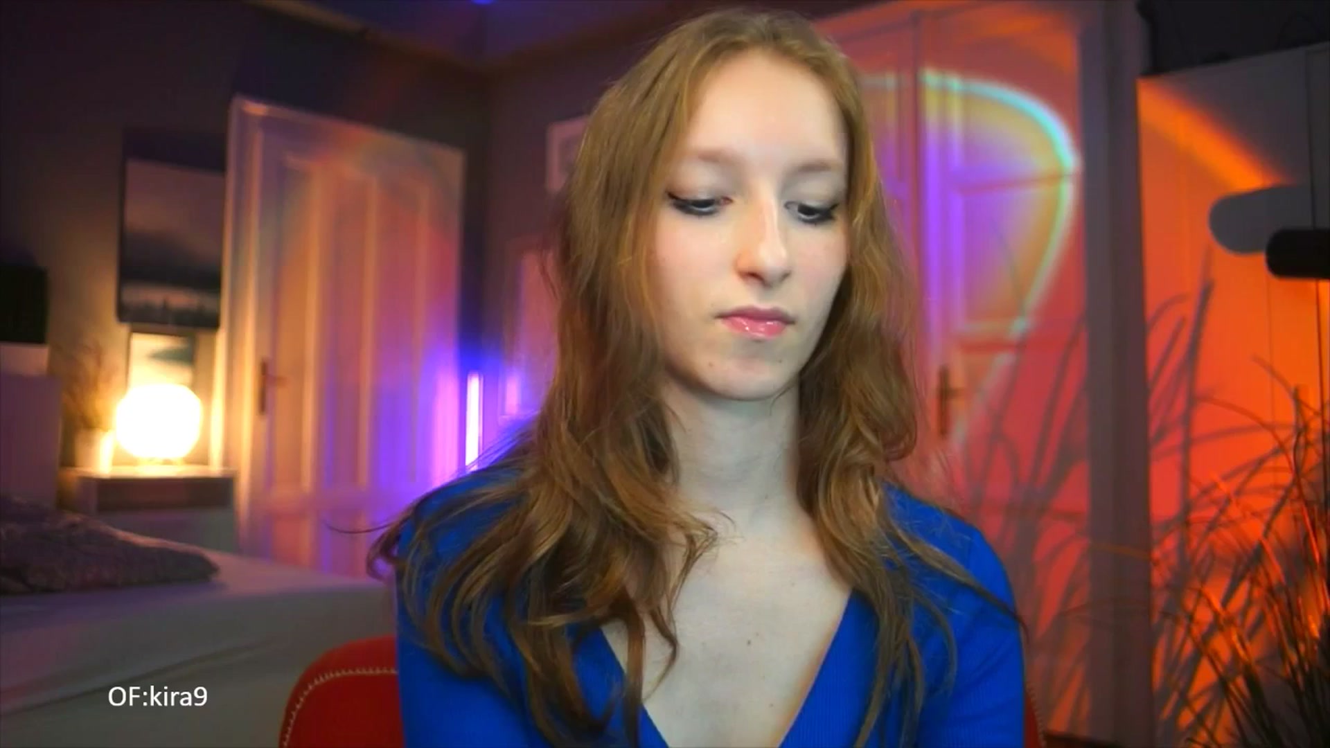 Gallery image thumbnail from Kira9's myfreecams stream on, 10/10/2025, 19:34 image 11 of 20