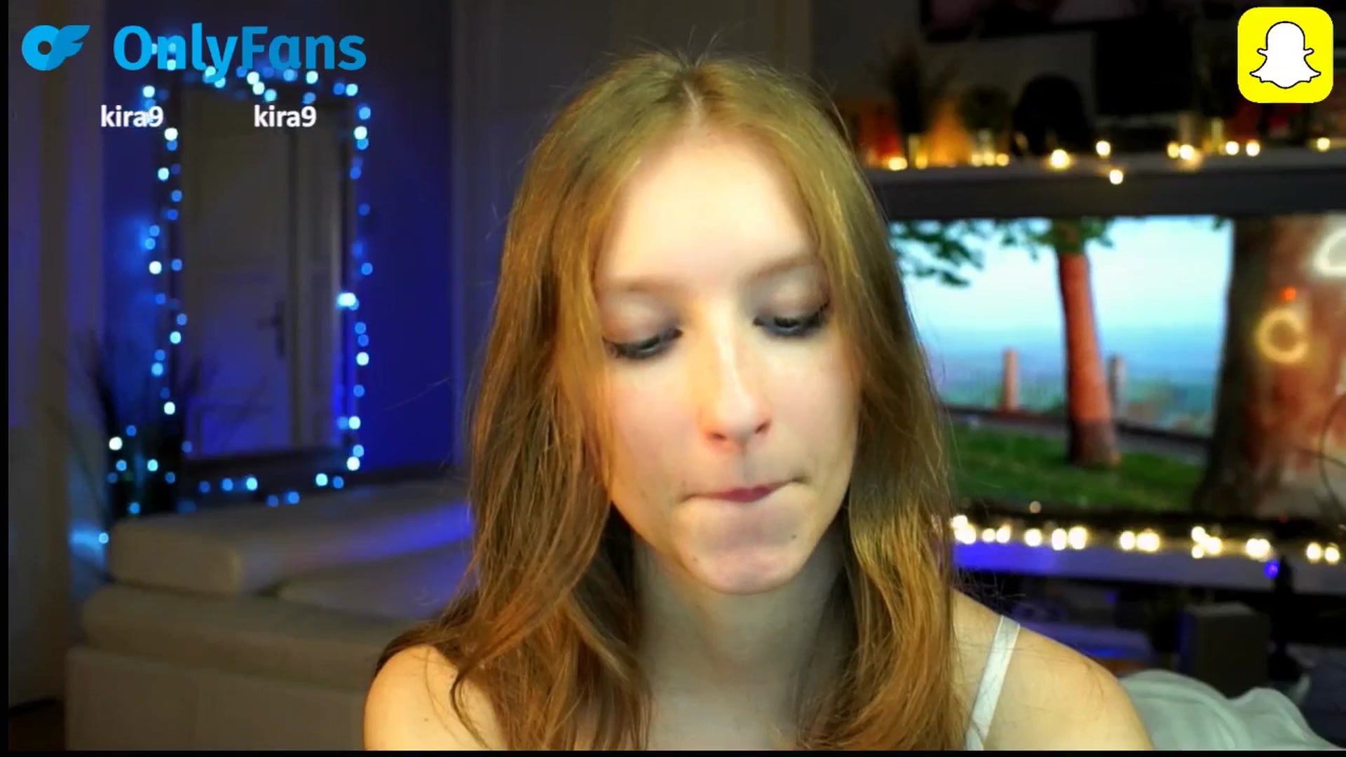 Gallery image thumbnail from Kira9's myfreecams stream on, 10/12/2025, 15:48 image 12 of 20