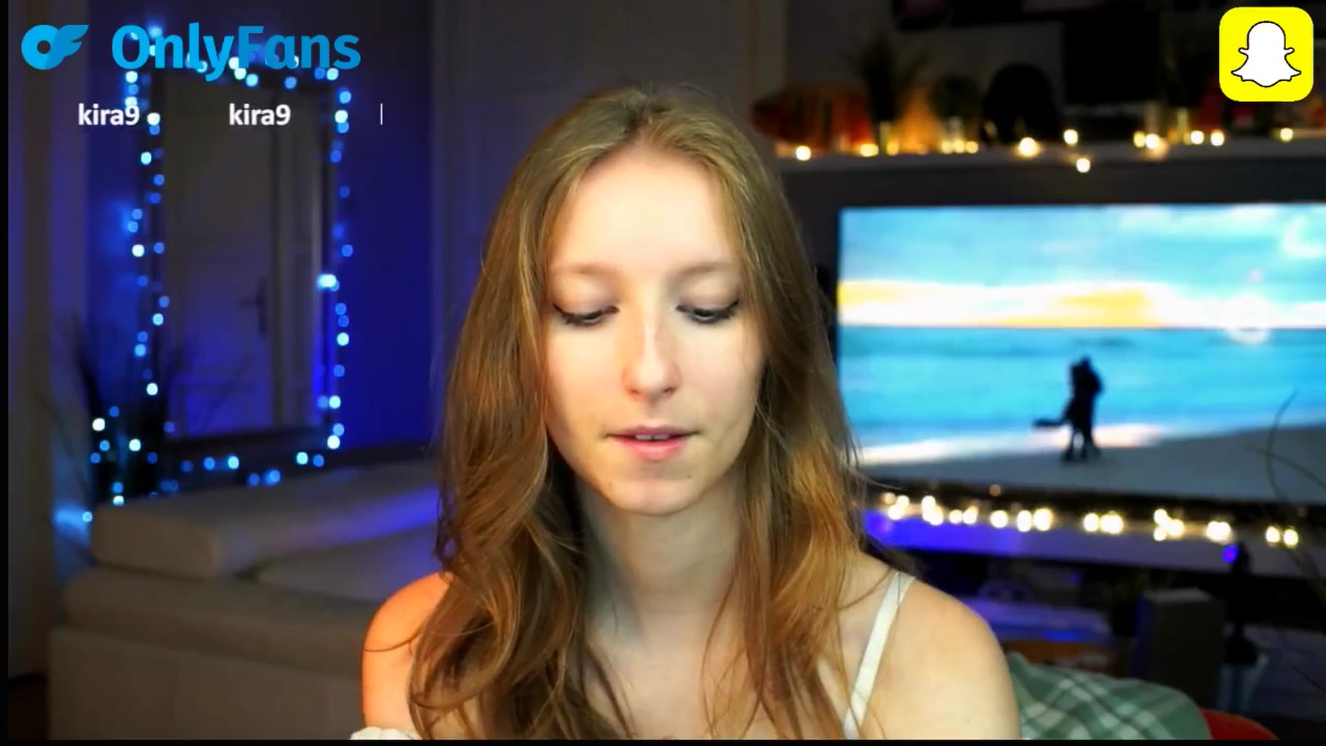Gallery image thumbnail from Kira9's myfreecams stream on, 10/12/2025, 17:03 image 11 of 20