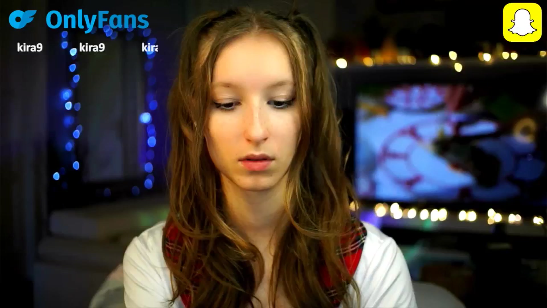 Gallery image thumbnail from Kira9's myfreecams stream on, 10/16/2025, 16:43 image 10 of 20