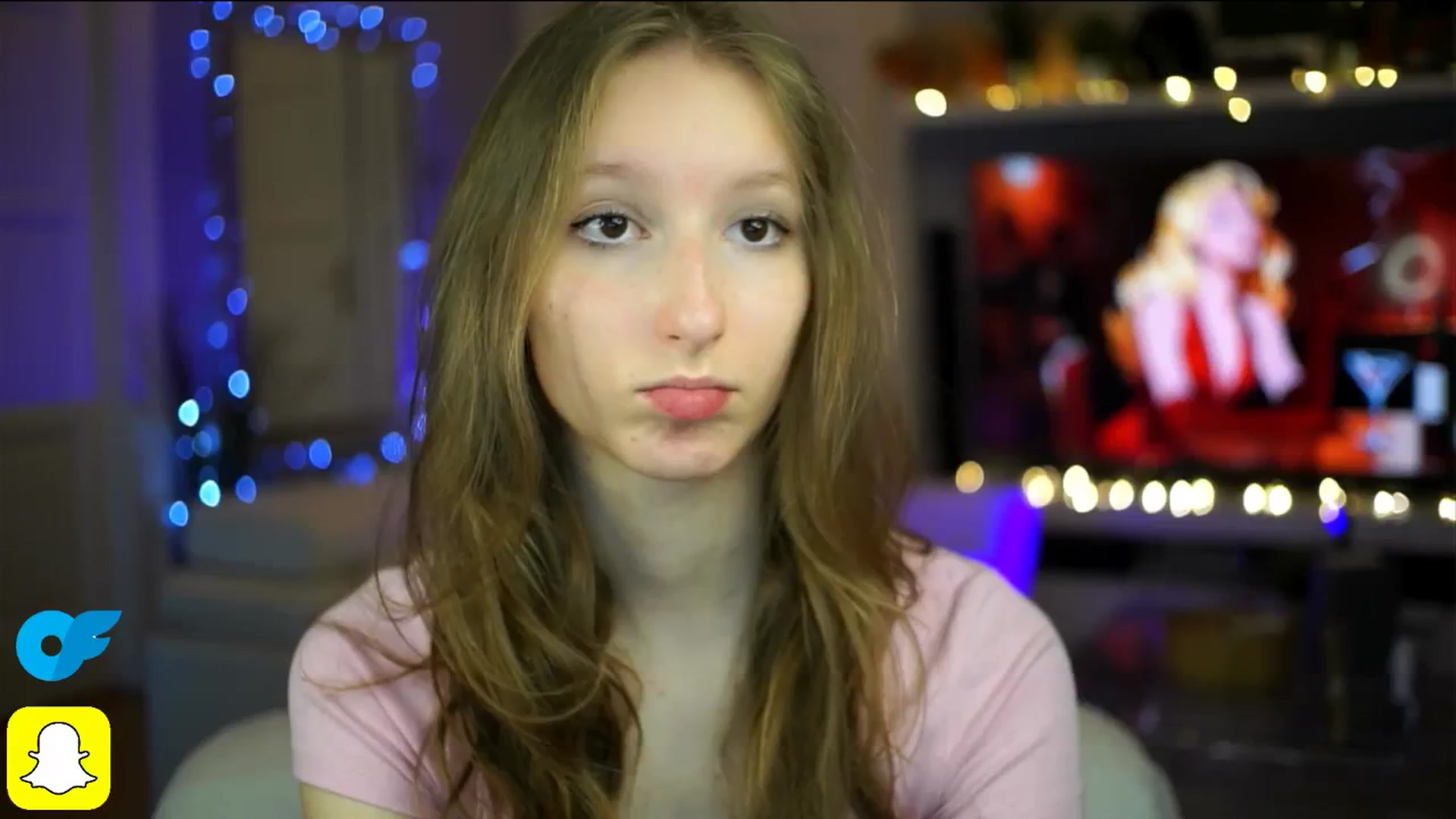 Gallery image thumbnail from Kira9's myfreecams stream on, 10/17/2025, 15:14 image 2 of 20