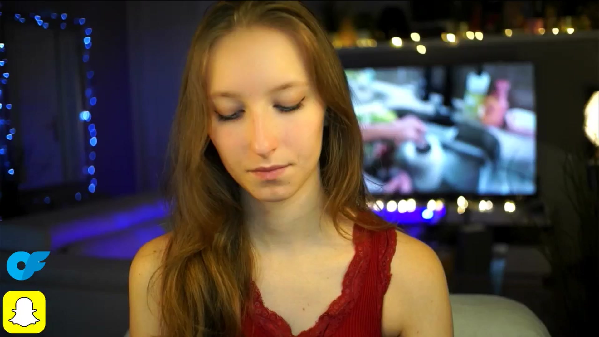 Gallery image thumbnail from Kira9's myfreecams stream on, 10/19/2025, 18:36 image 14 of 20