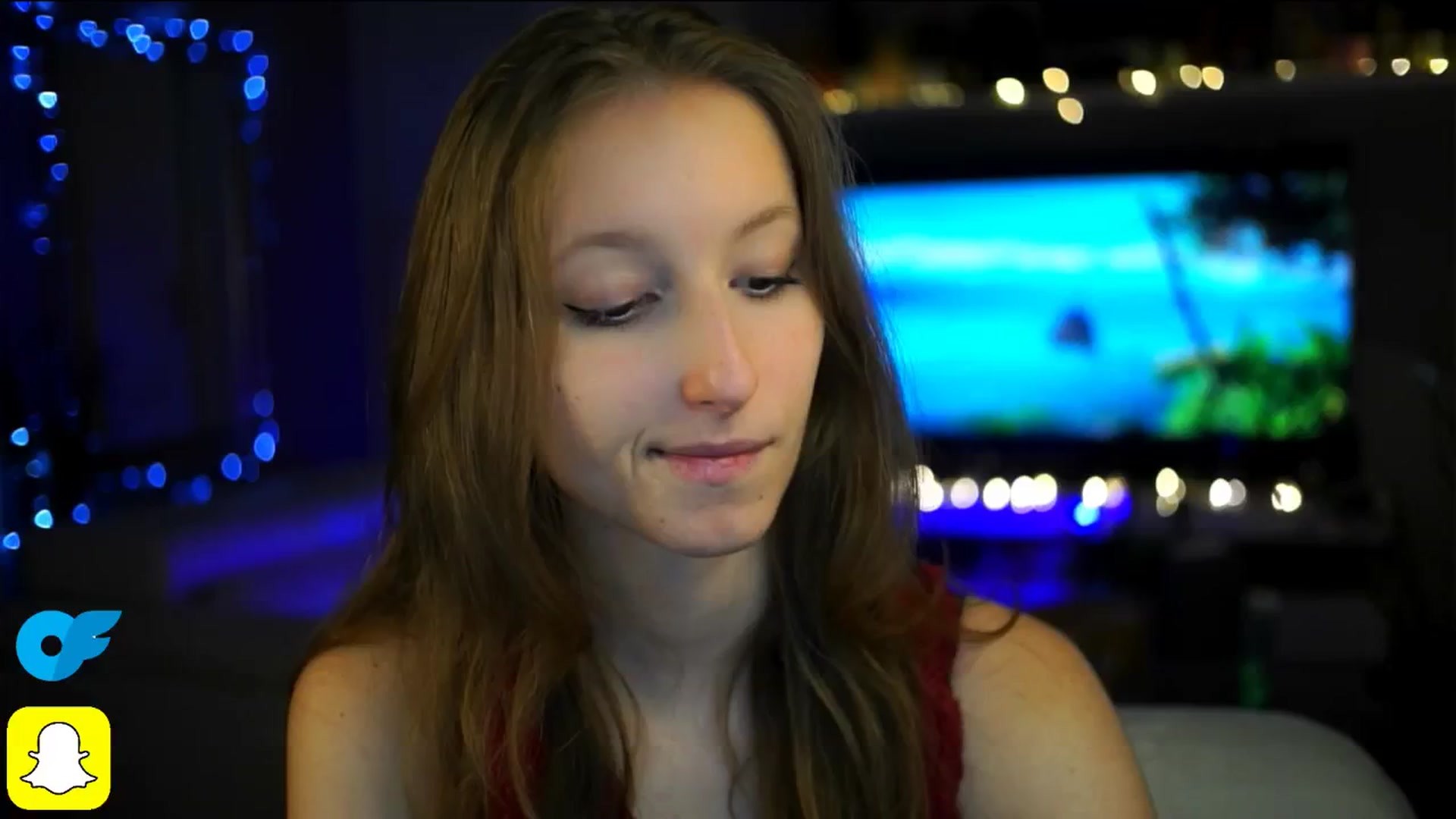 Gallery image thumbnail from Kira9's myfreecams stream on, 10/19/2025, 19:39 image 5 of 20