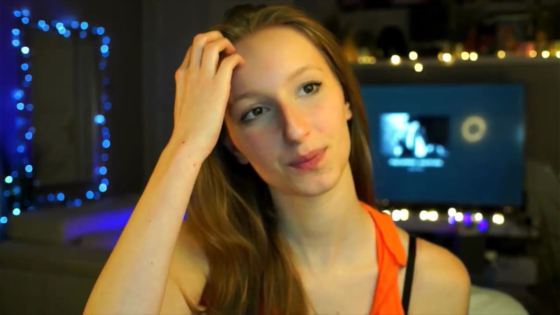 Gallery image thumbnail from Kira9's myfreecams stream on, 10/21/2025, 20:47 image 9 of 20