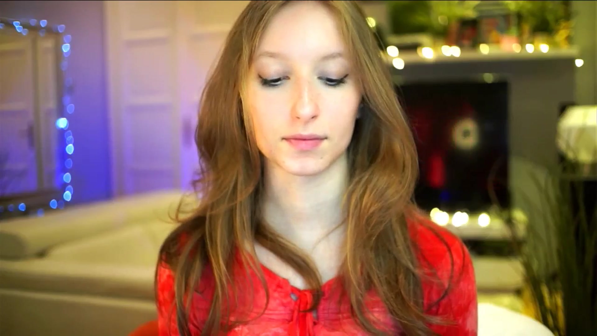 Gallery image thumbnail from Kira9's myfreecams stream on, 10/26/2025, 17:49 image 15 of 20