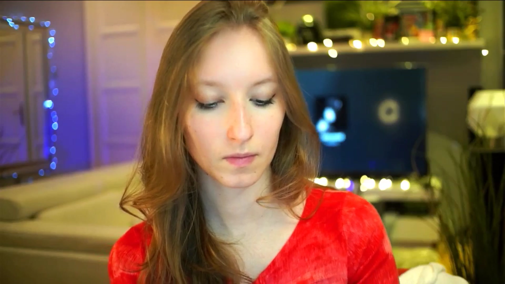 Gallery image thumbnail from Kira9's myfreecams stream on, 10/26/2025, 17:49 image 5 of 20