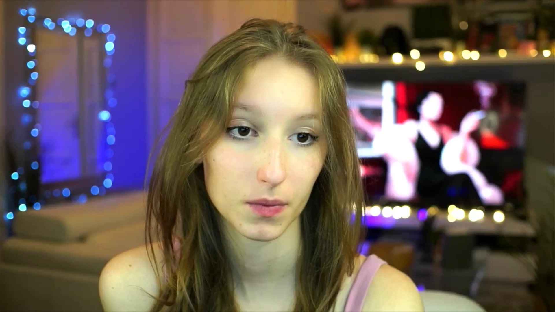 Gallery image thumbnail from Kira9's myfreecams stream on, 10/30/2025, 21:45 image 7 of 20