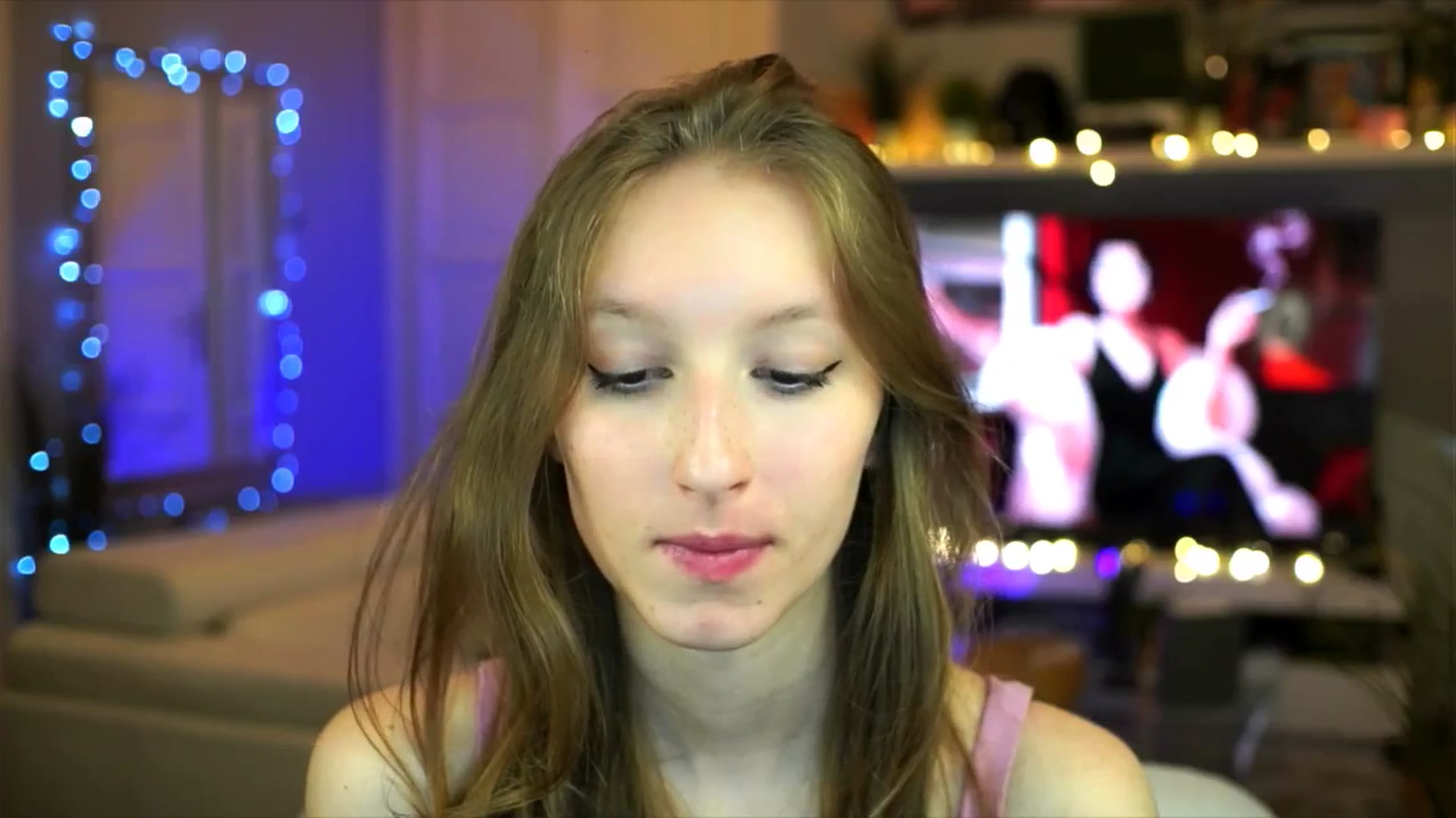 Gallery image thumbnail from Kira9's myfreecams stream on, 10/30/2025, 21:45 image 15 of 20